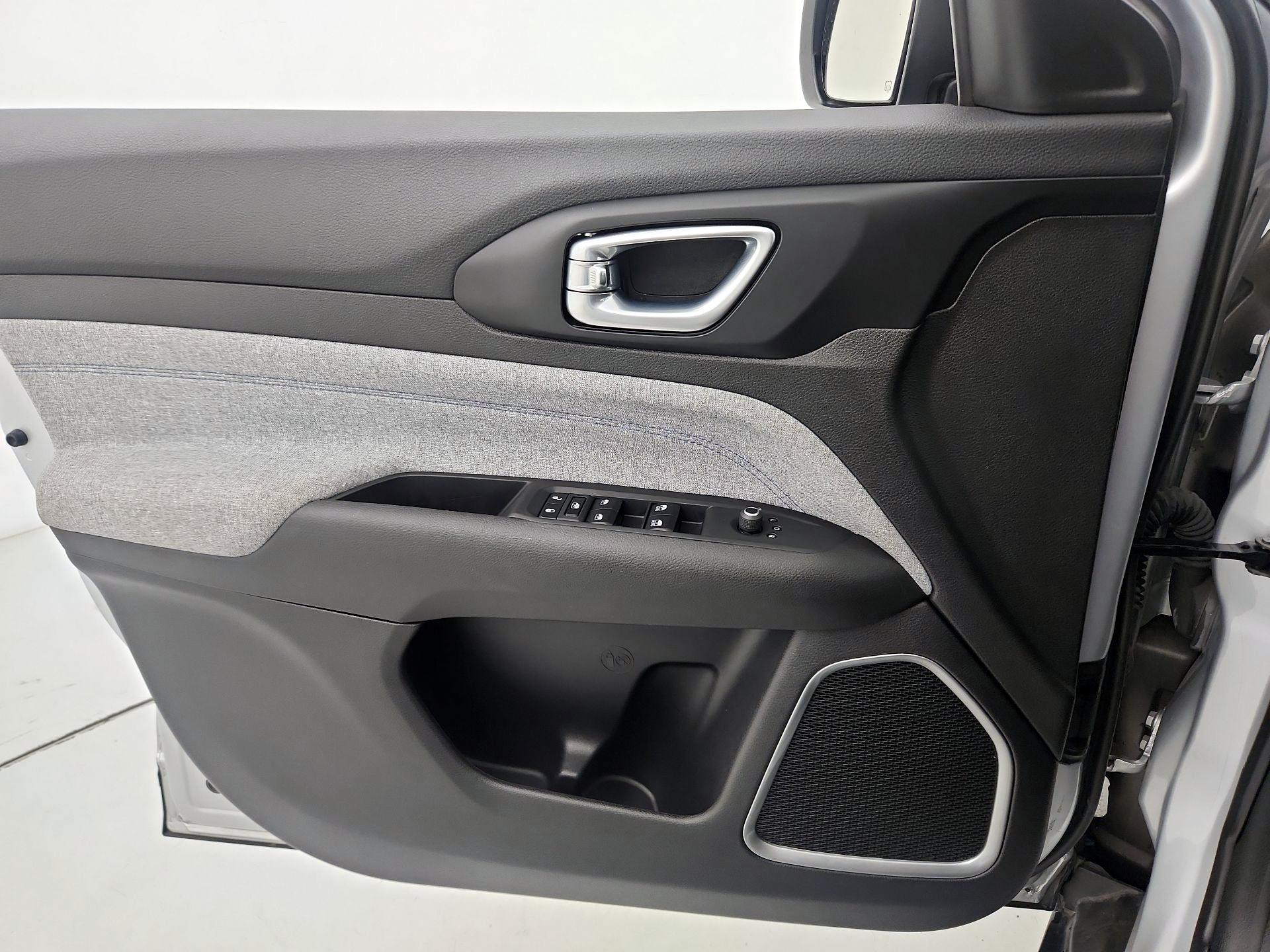 Thumbnail: 2024 Jeep Compass - 12