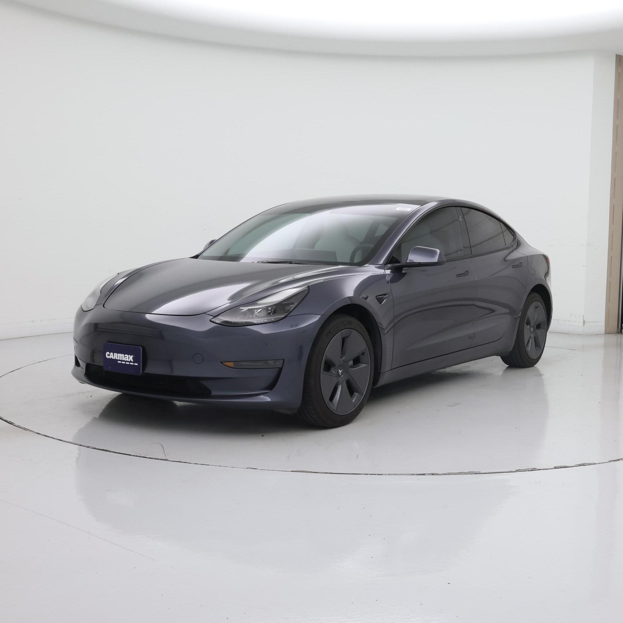 Thumbnail: 2023 Tesla Model 3 - 4