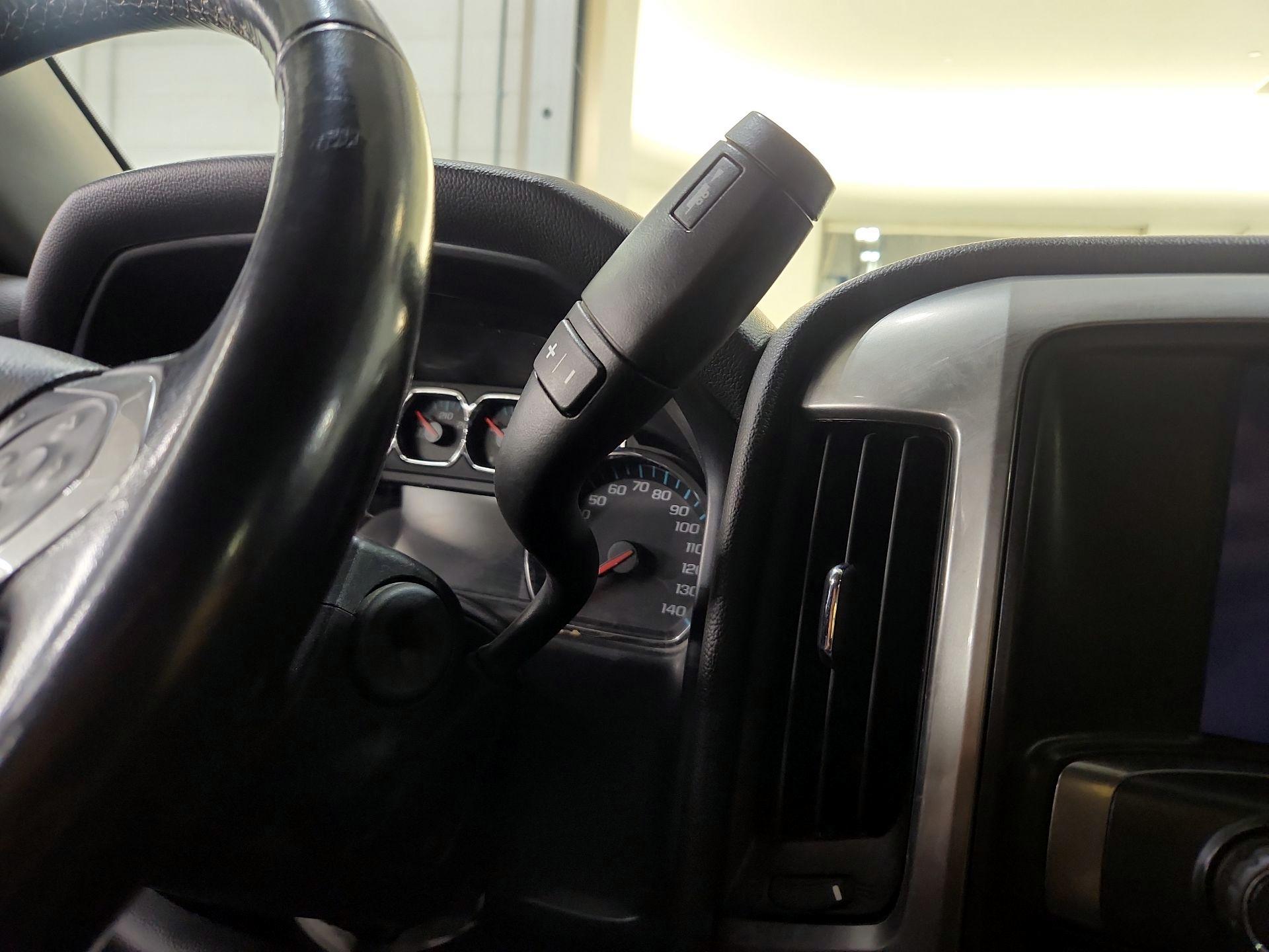 Thumbnail: 2019 Chevrolet Silverado 1500 - 17
