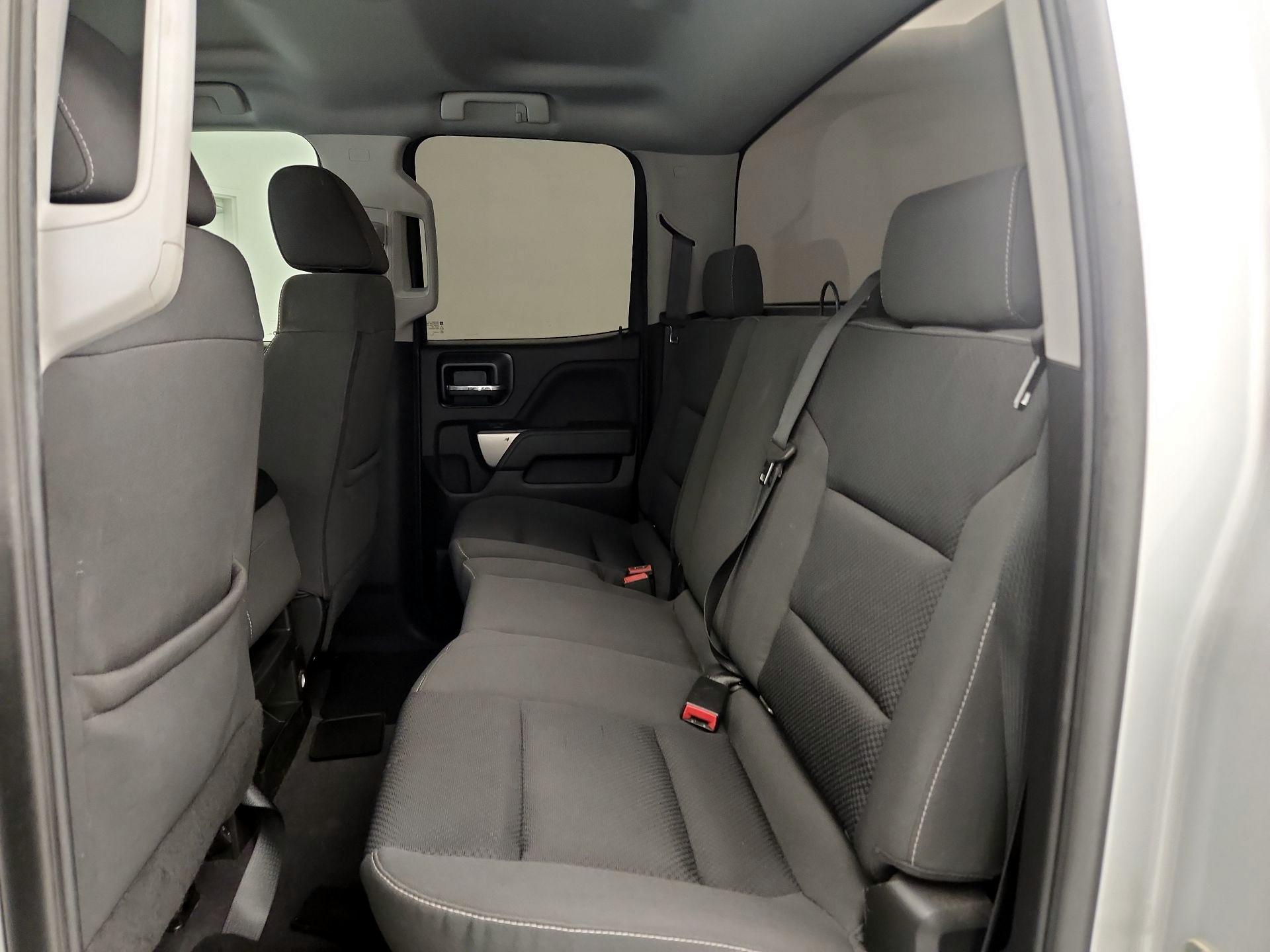 Thumbnail: 2019 Chevrolet Silverado 1500 - 19
