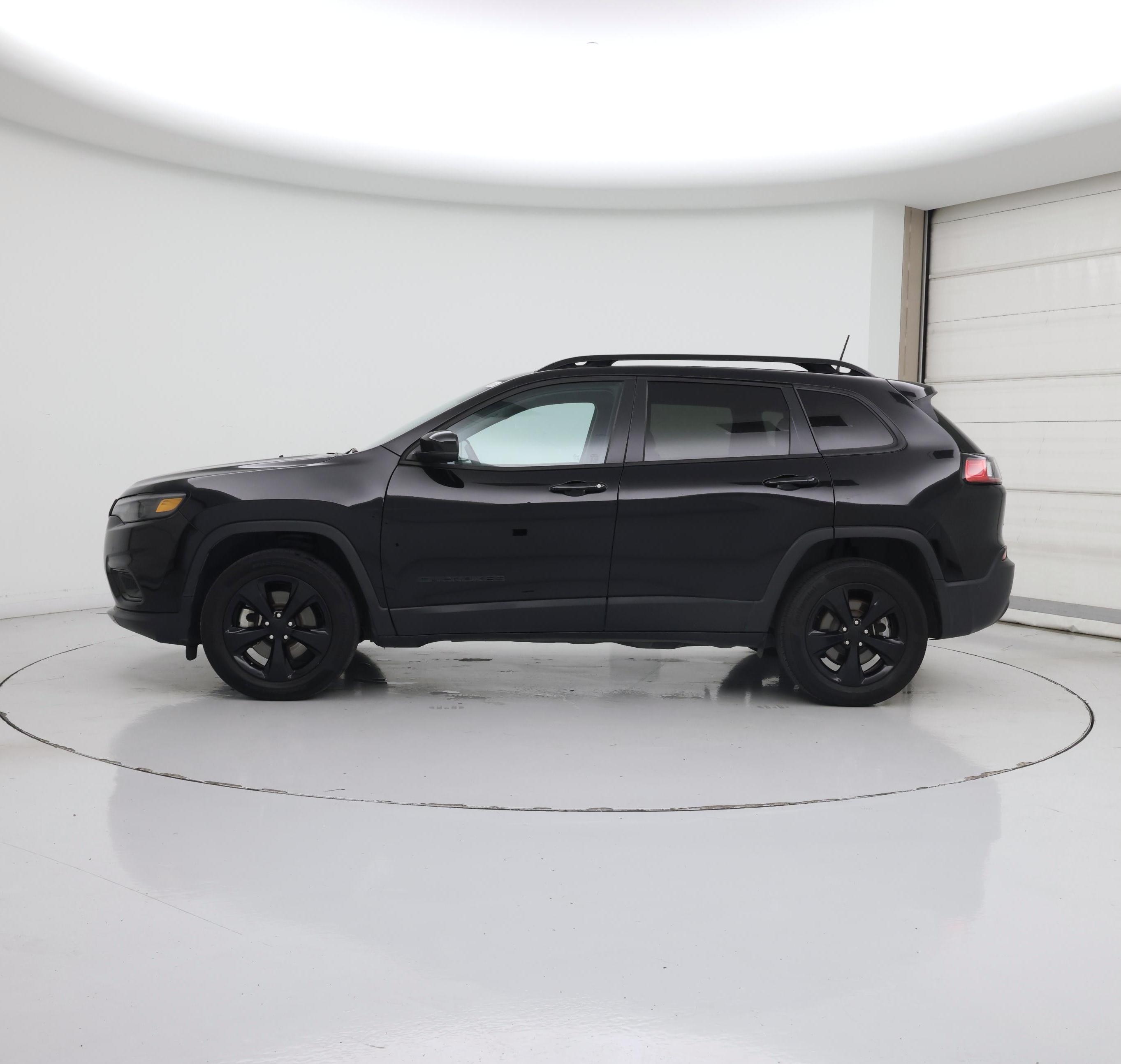 Thumbnail: 2023 Jeep Cherokee - 3