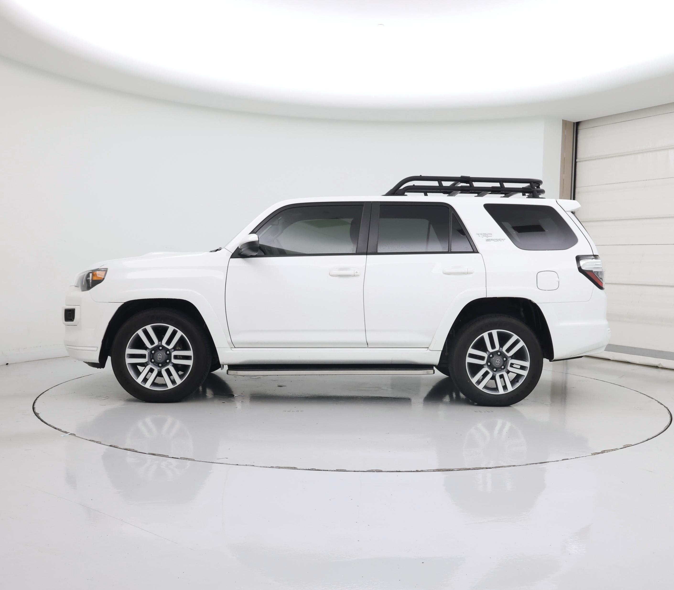 Thumbnail: 2023 Toyota 4Runner - 3