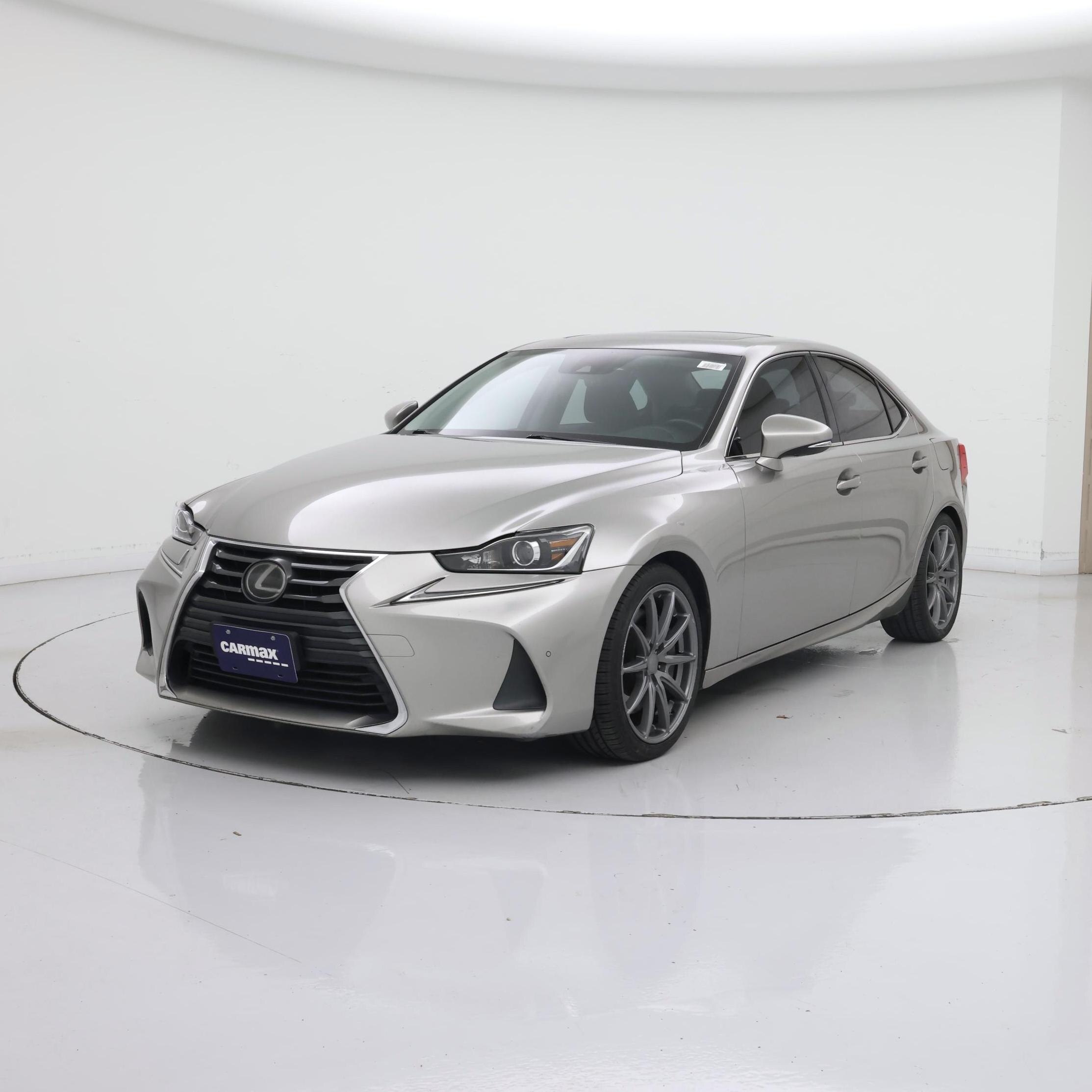 Thumbnail: 2018 Lexus IS - 4
