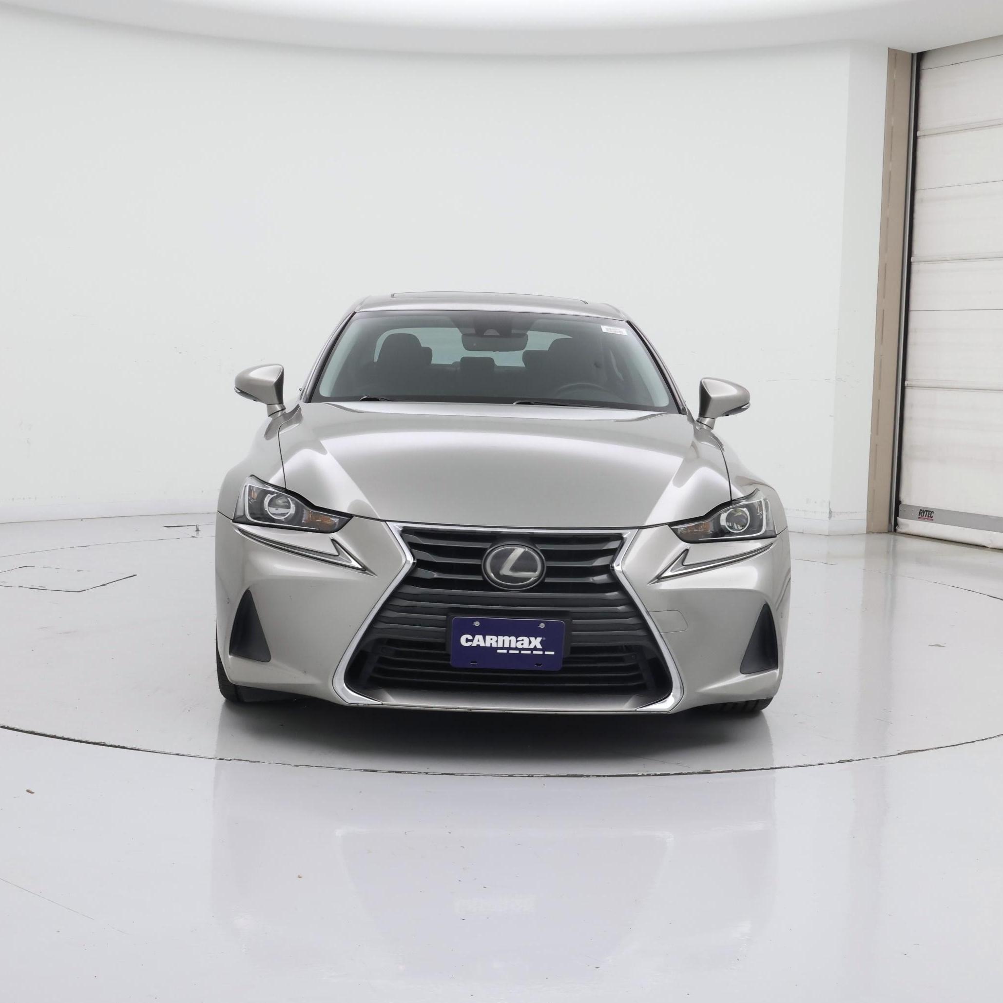 Thumbnail: 2018 Lexus IS - 5
