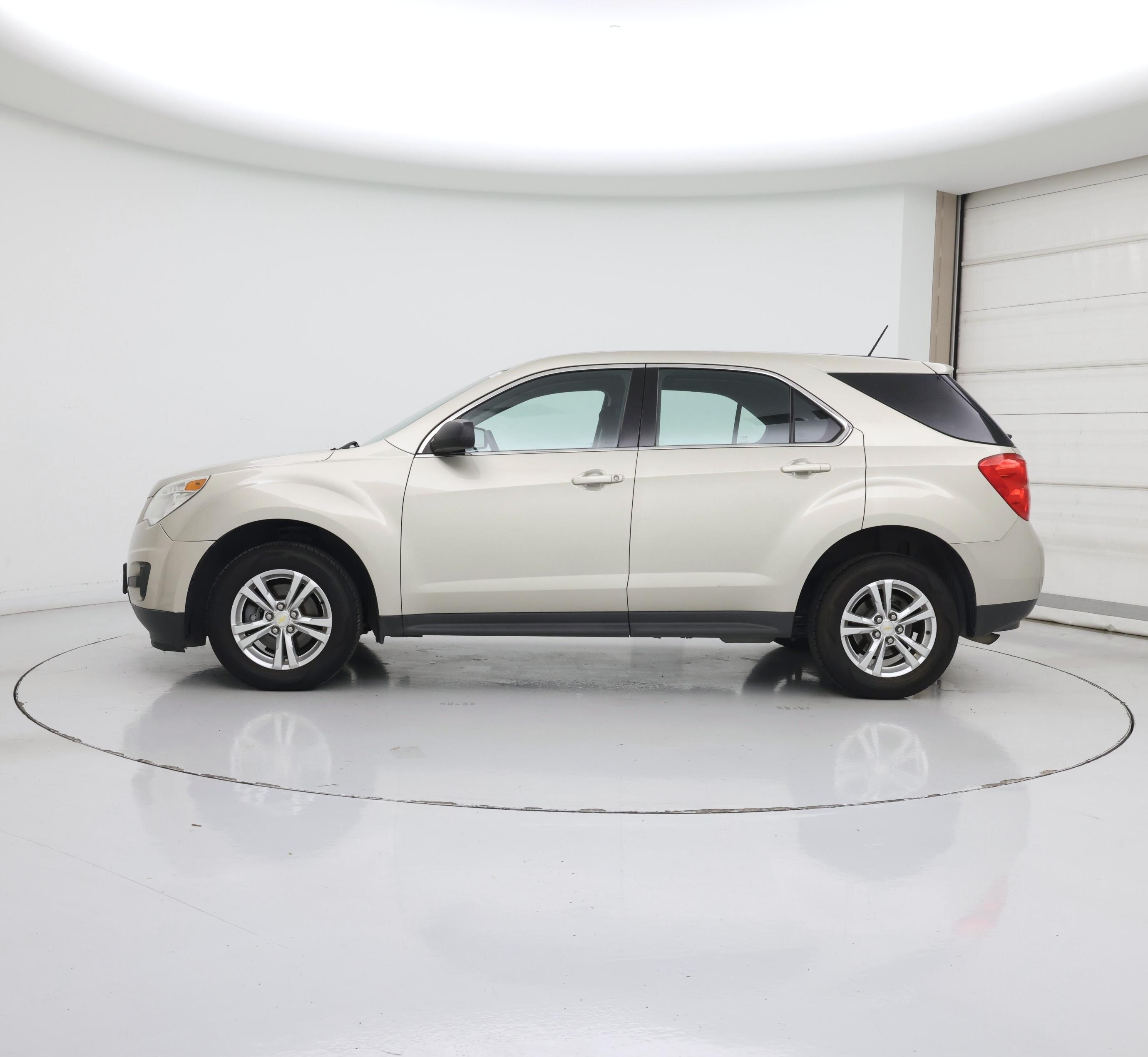 Thumbnail: 2015 Chevrolet Equinox - 3