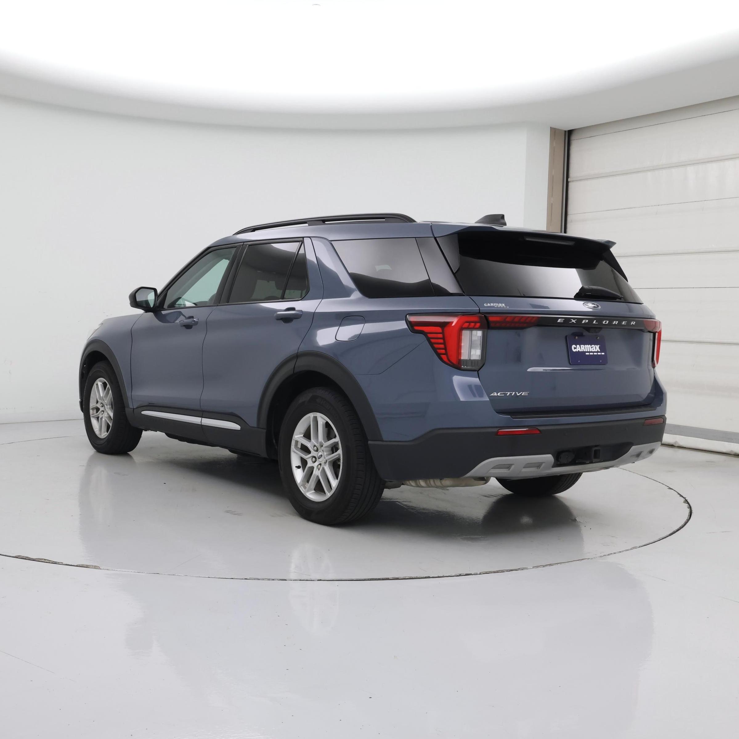 Thumbnail: 2025 Ford Explorer - 2