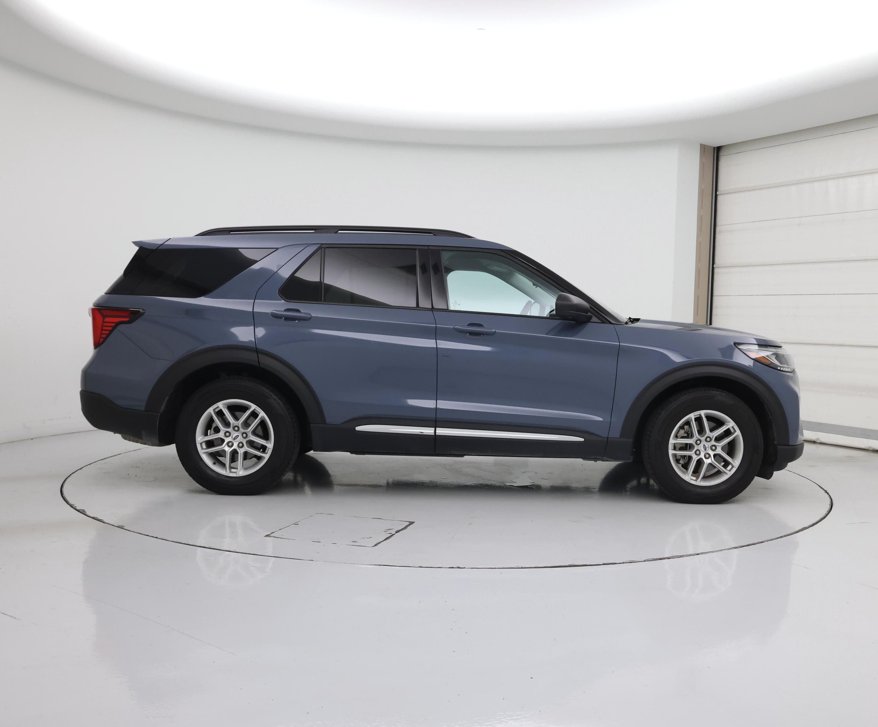 Thumbnail: 2025 Ford Explorer - 7