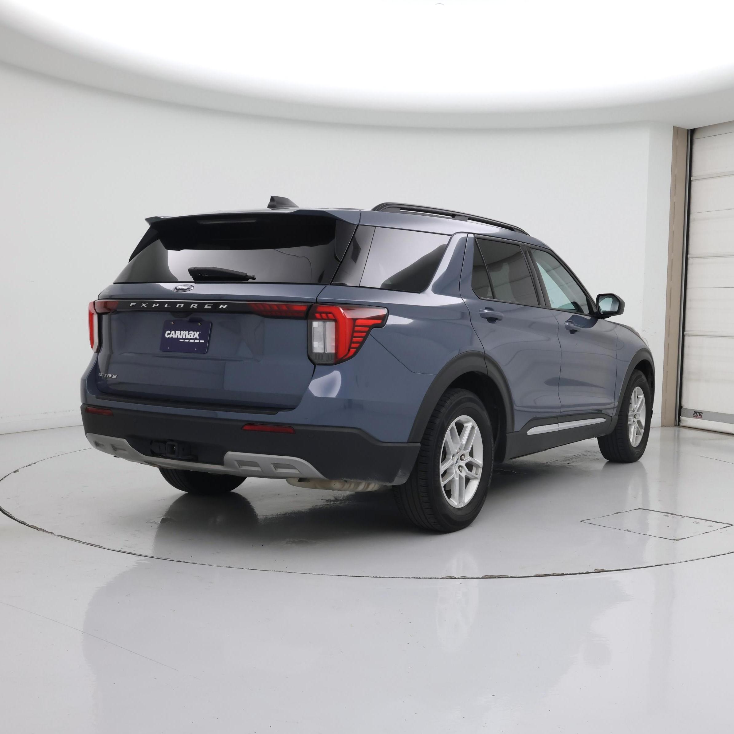 Thumbnail: 2025 Ford Explorer - 8