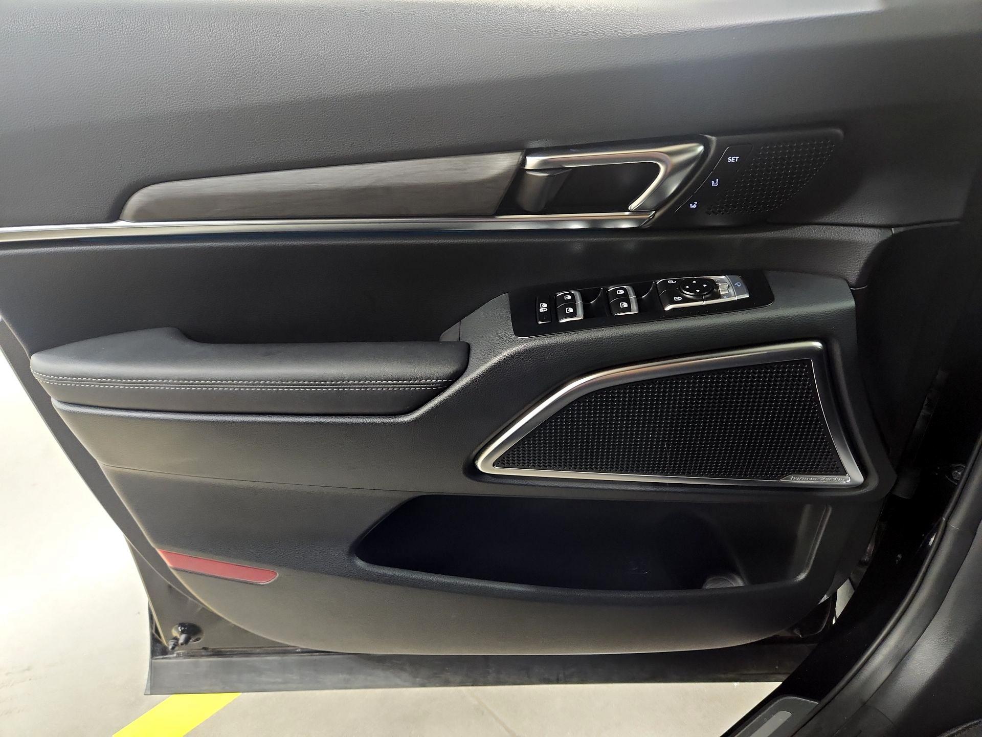 Thumbnail: 2024 Kia Telluride - 12