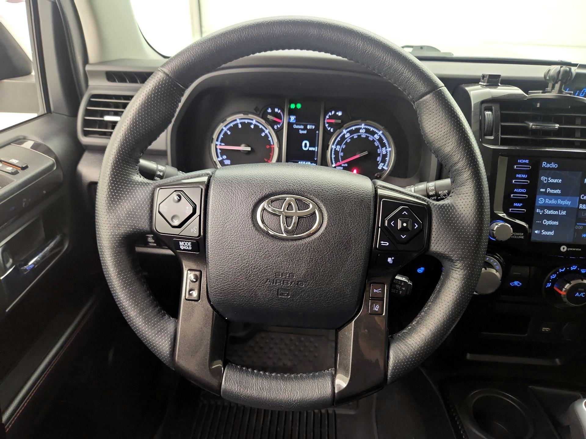 Thumbnail: 2023 Toyota 4Runner - 10