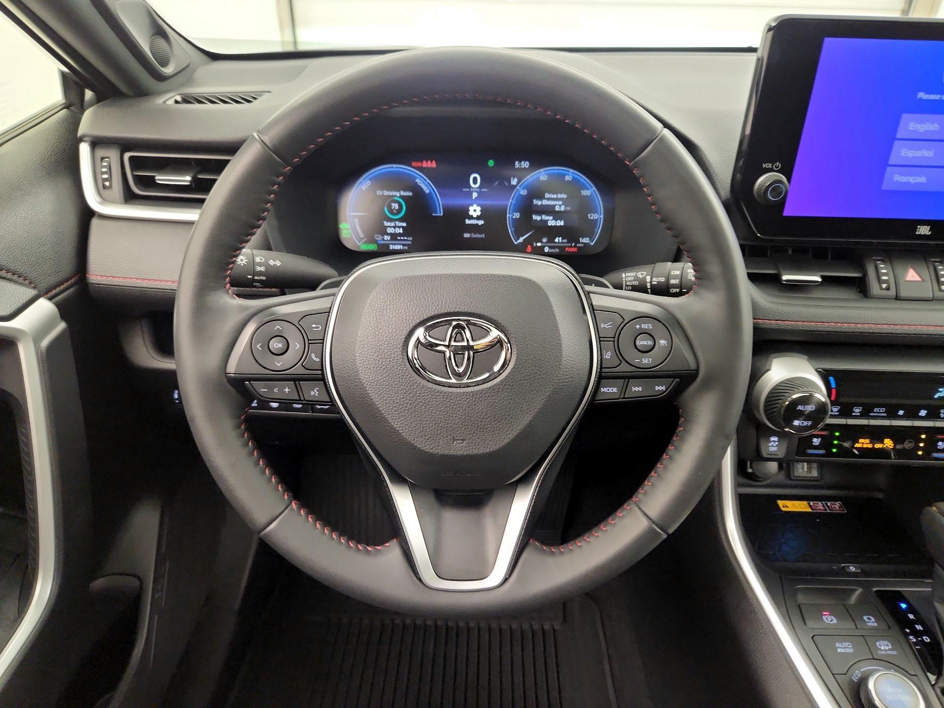 Thumbnail: 2024 Toyota RAV4 - 10