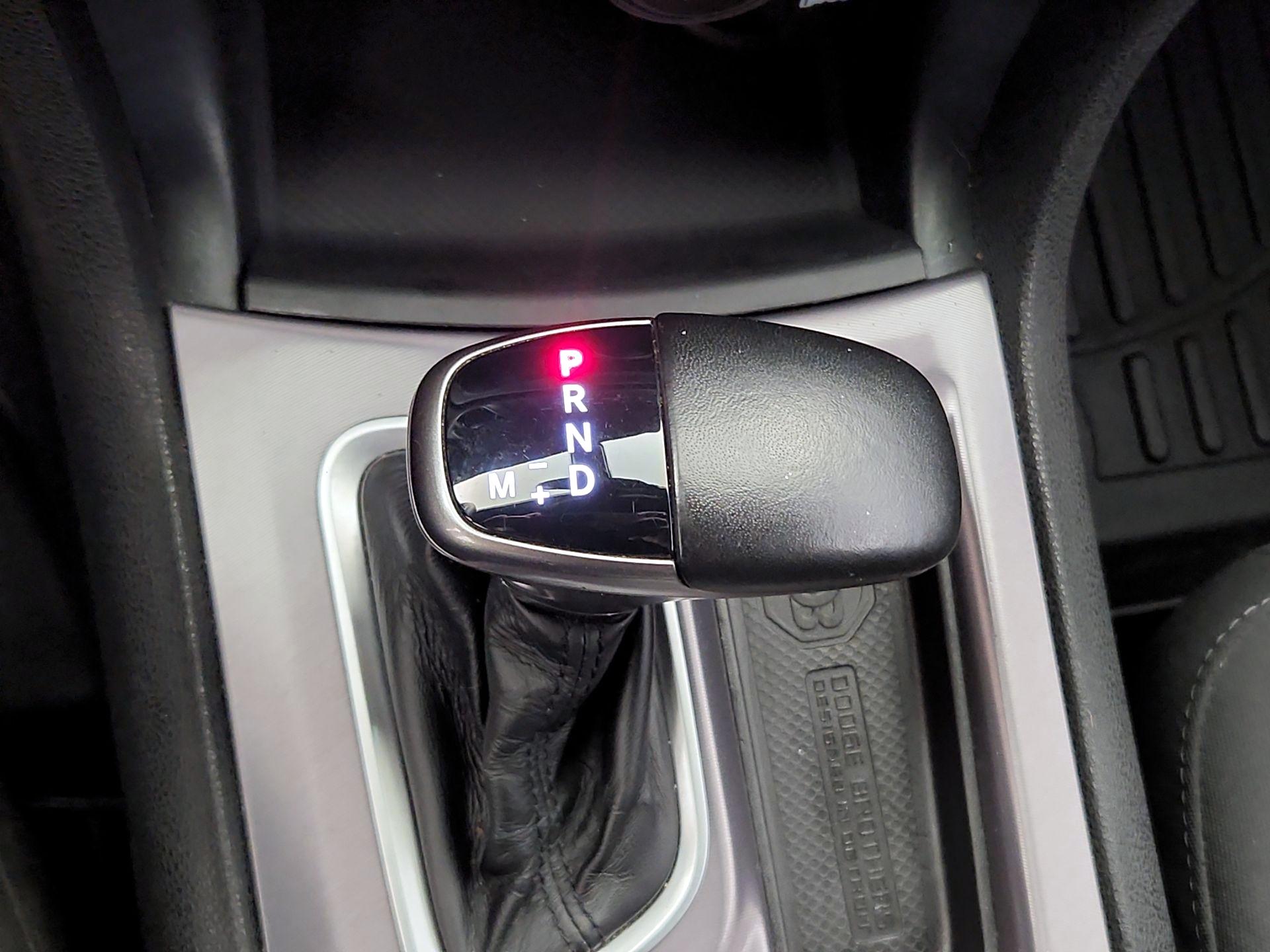 Thumbnail: 2019 Dodge Charger - 17