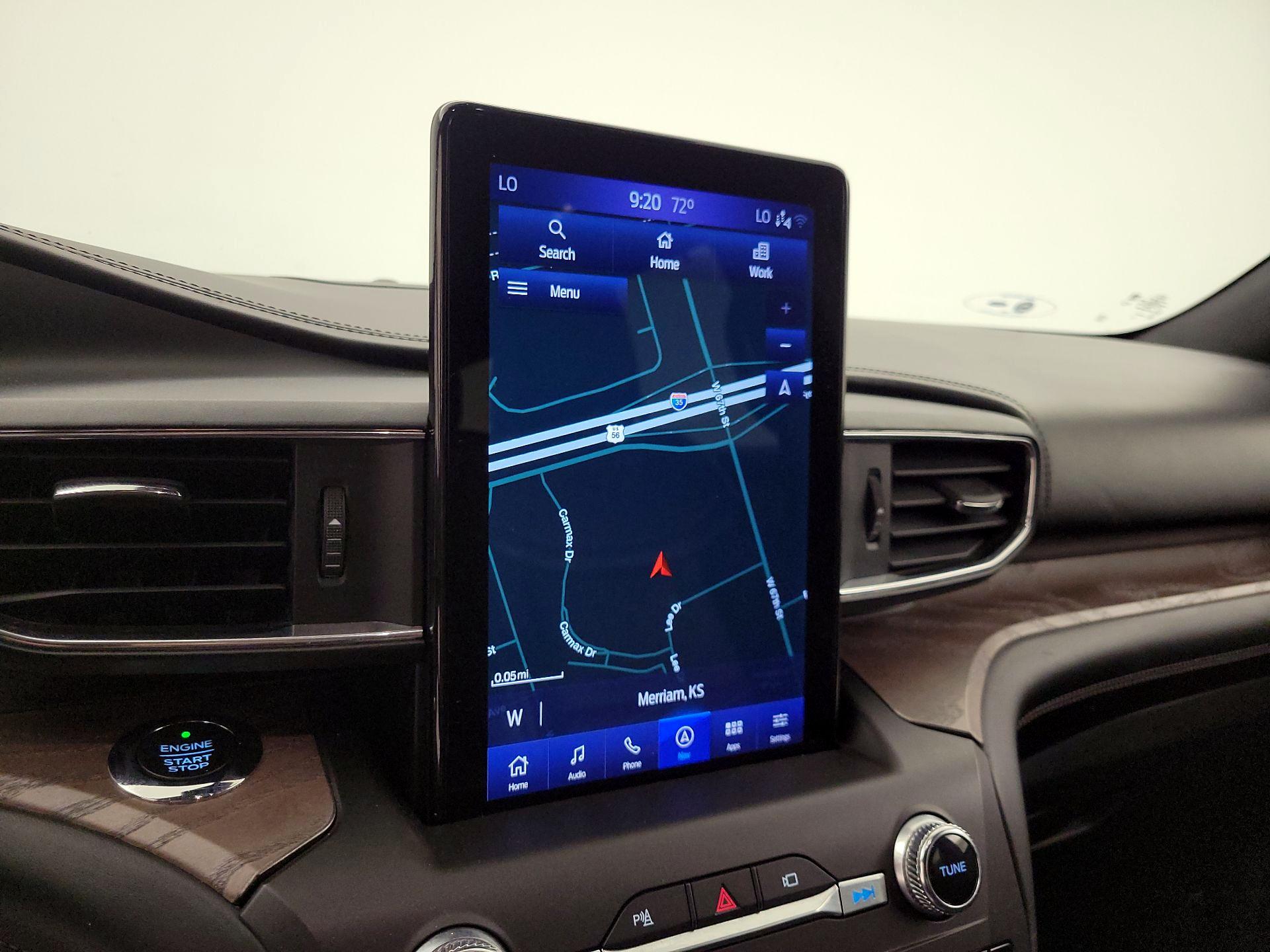 Thumbnail: 2020 Ford Explorer - 14