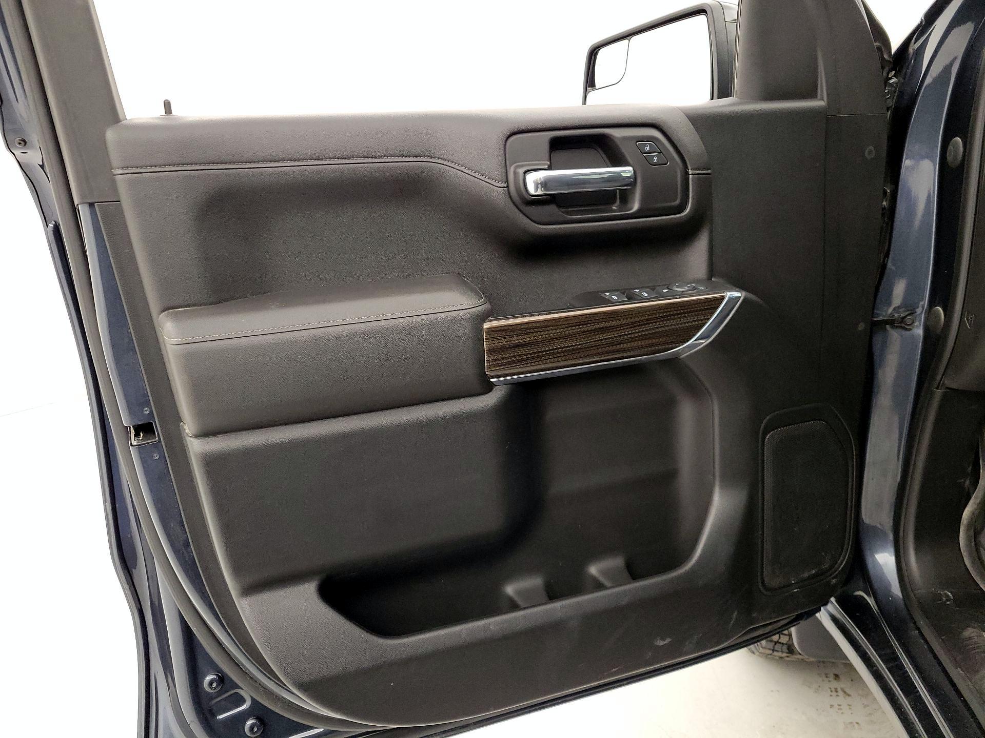 Thumbnail: 2022 Chevrolet Silverado 1500 - 12