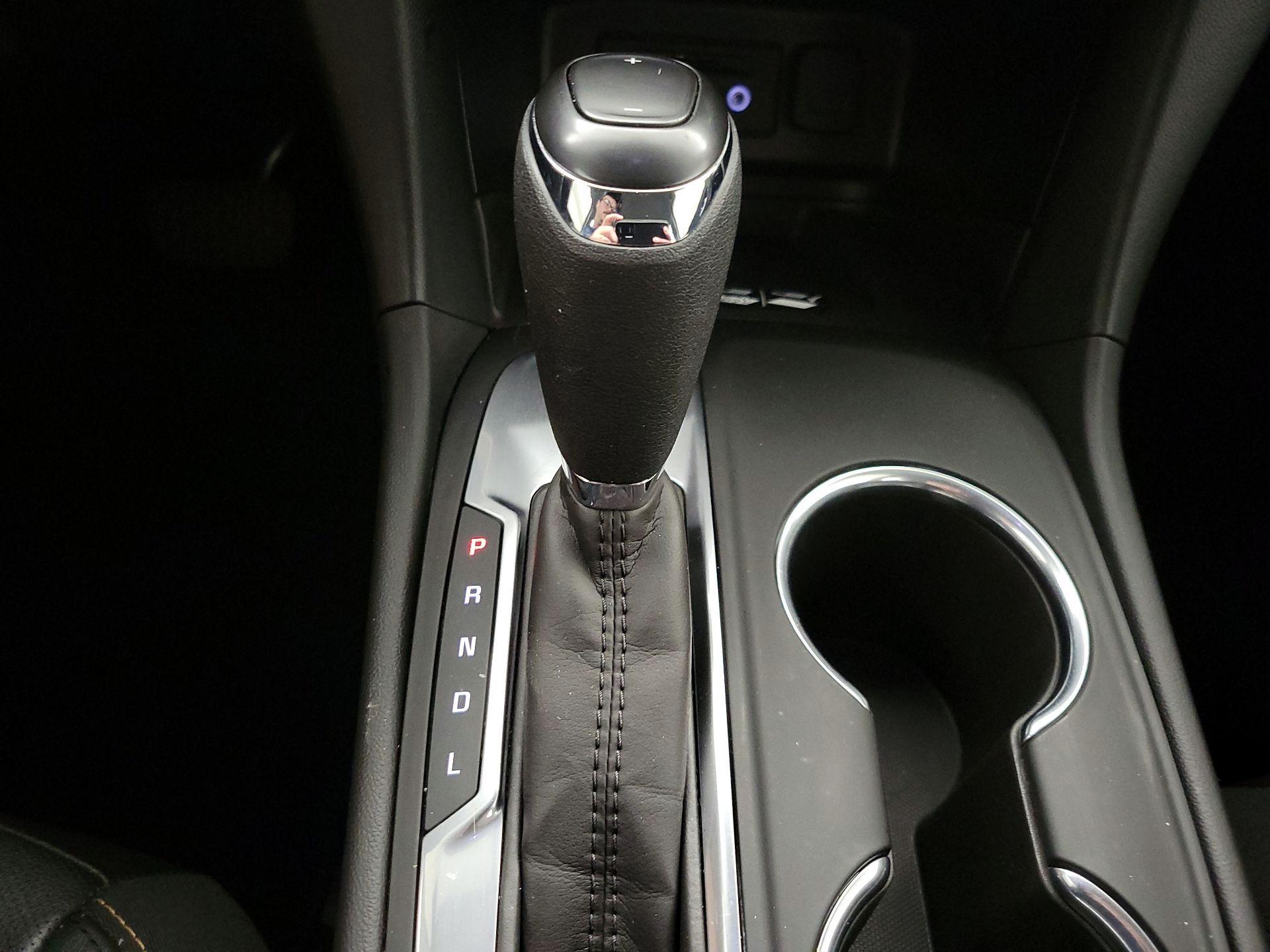 Thumbnail: 2021 Chevrolet Equinox - 17