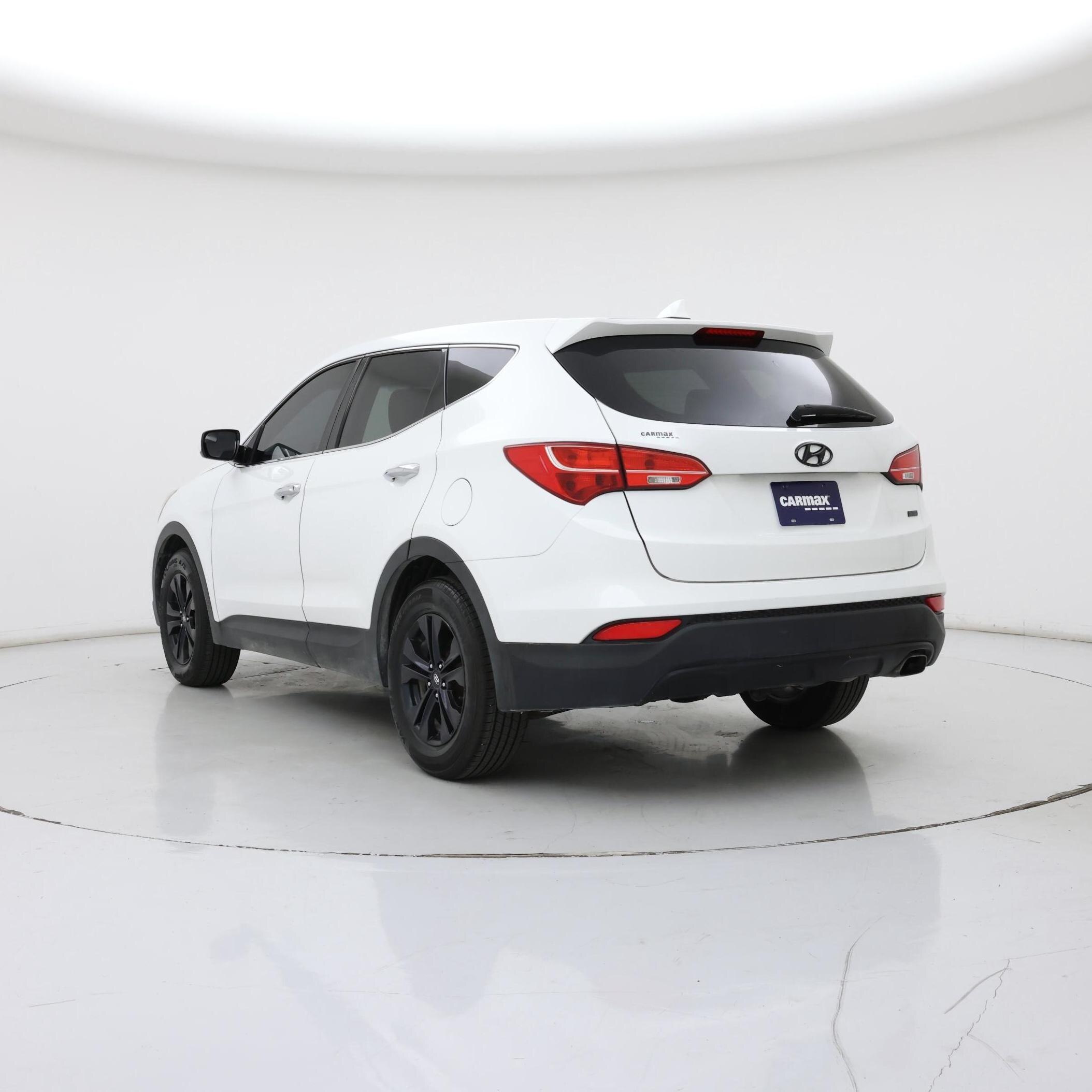 Thumbnail: 2016 Hyundai Santa Fe - 2