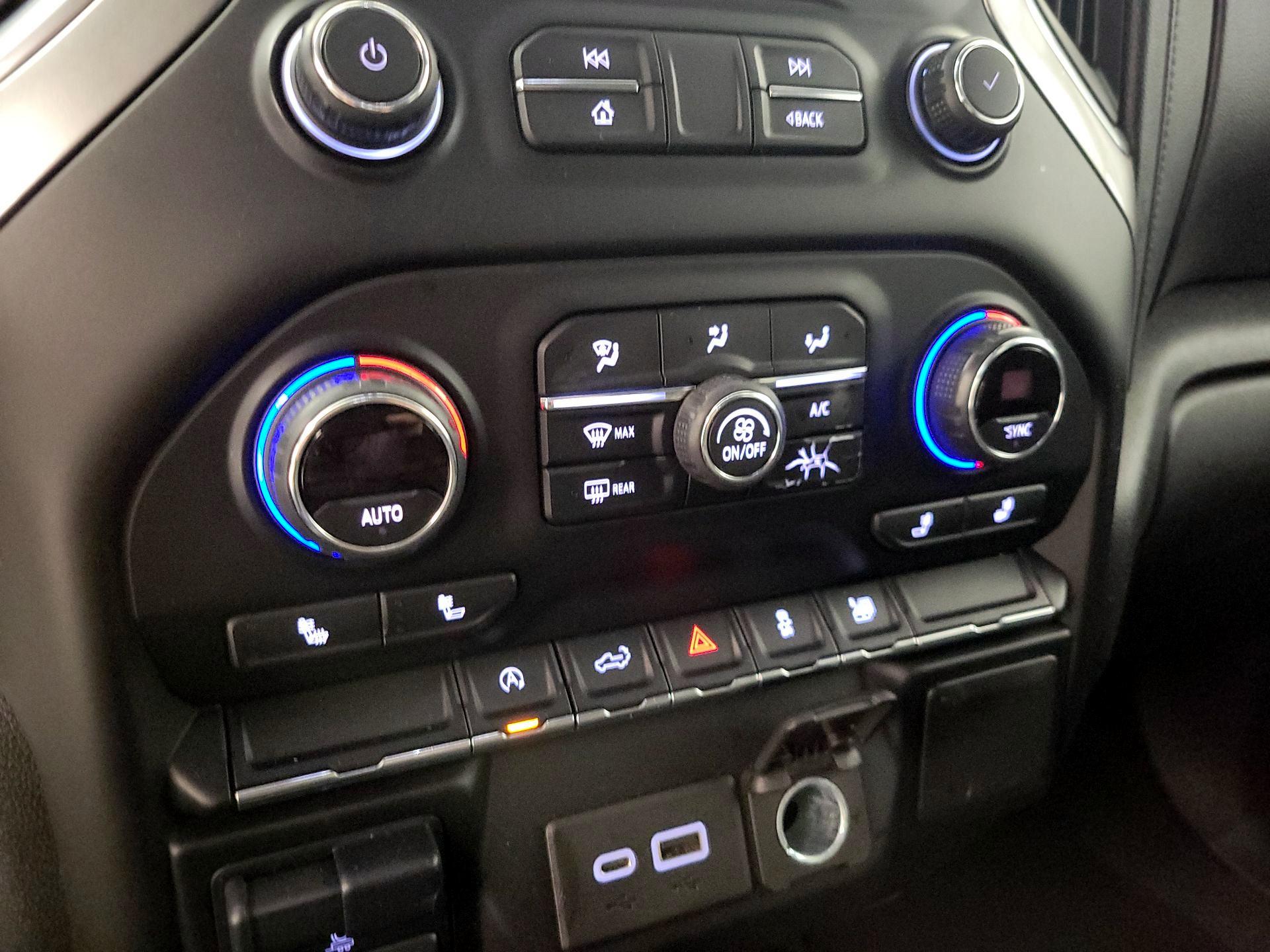 Thumbnail: 2021 Chevrolet Silverado 1500 - 16
