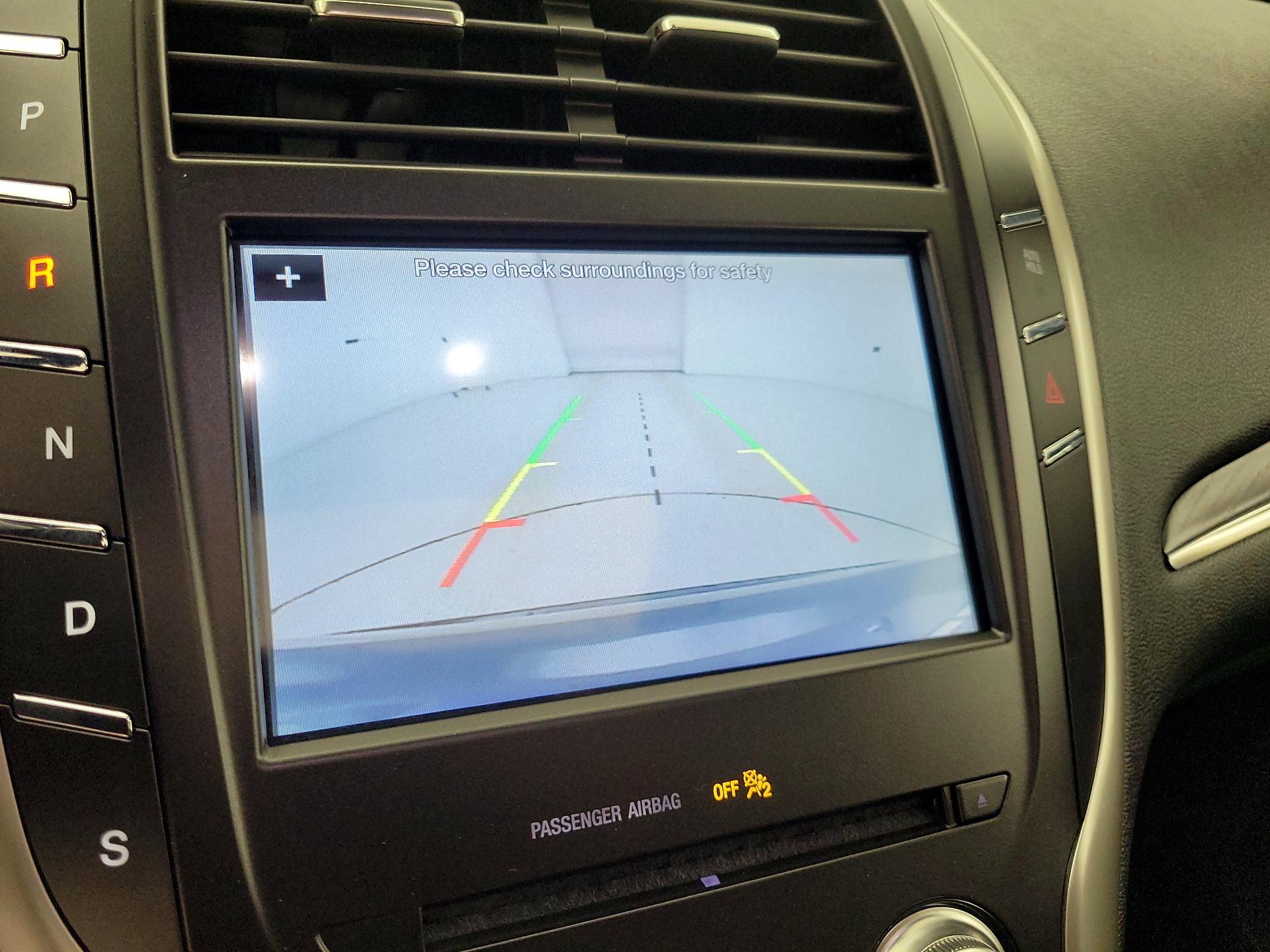 Thumbnail: 2019 Lincoln MKC - 15