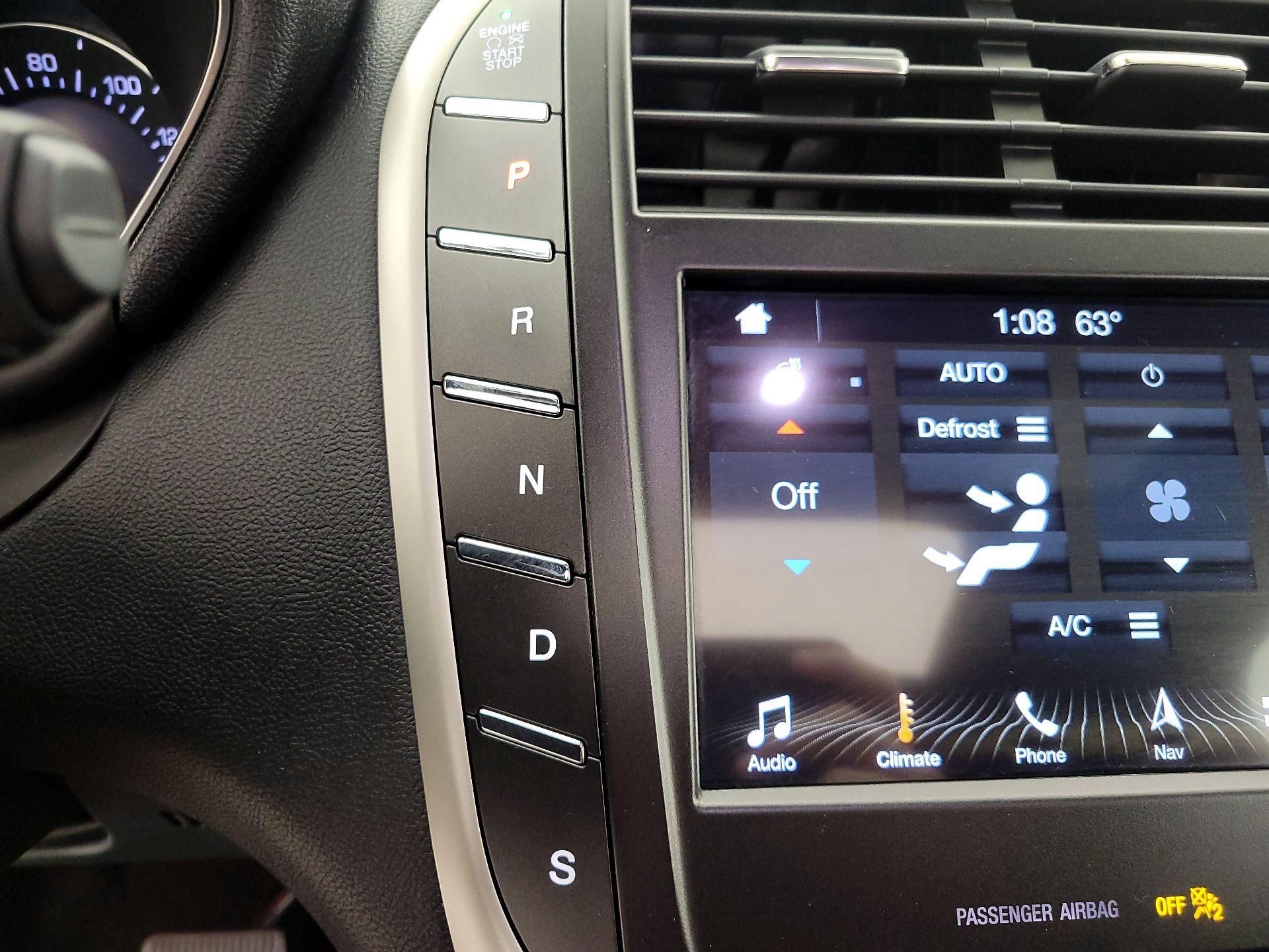 Thumbnail: 2019 Lincoln MKC - 18