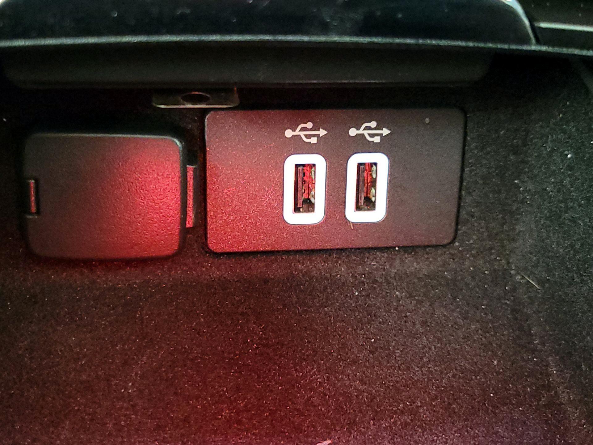 Thumbnail: 2019 Lincoln MKC - 19