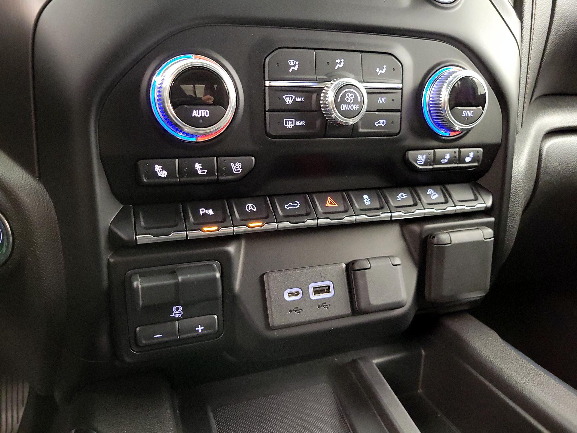 Thumbnail: 2020 GMC Sierra 1500 - 17