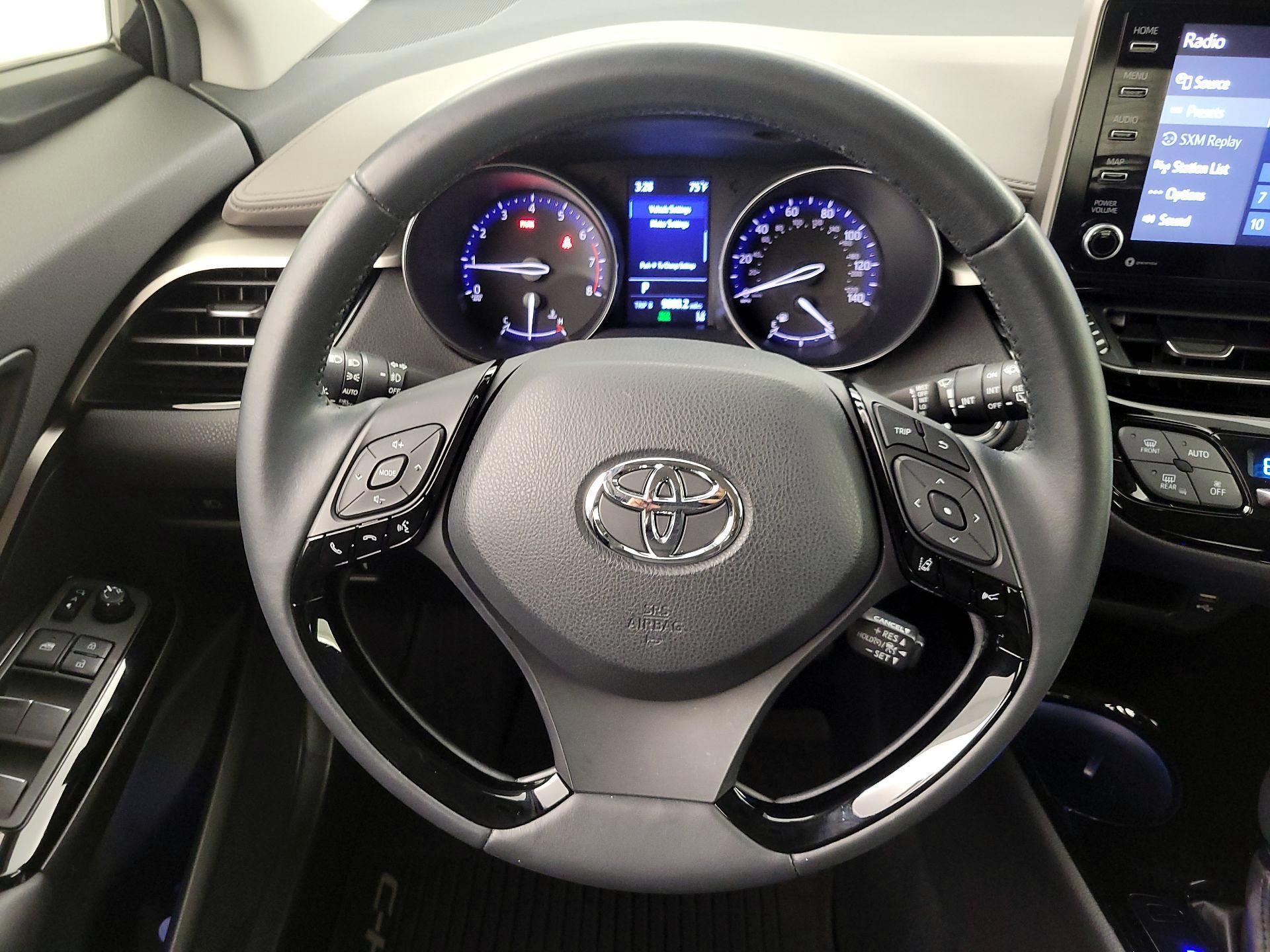 Thumbnail: 2020 Toyota C-HR - 10