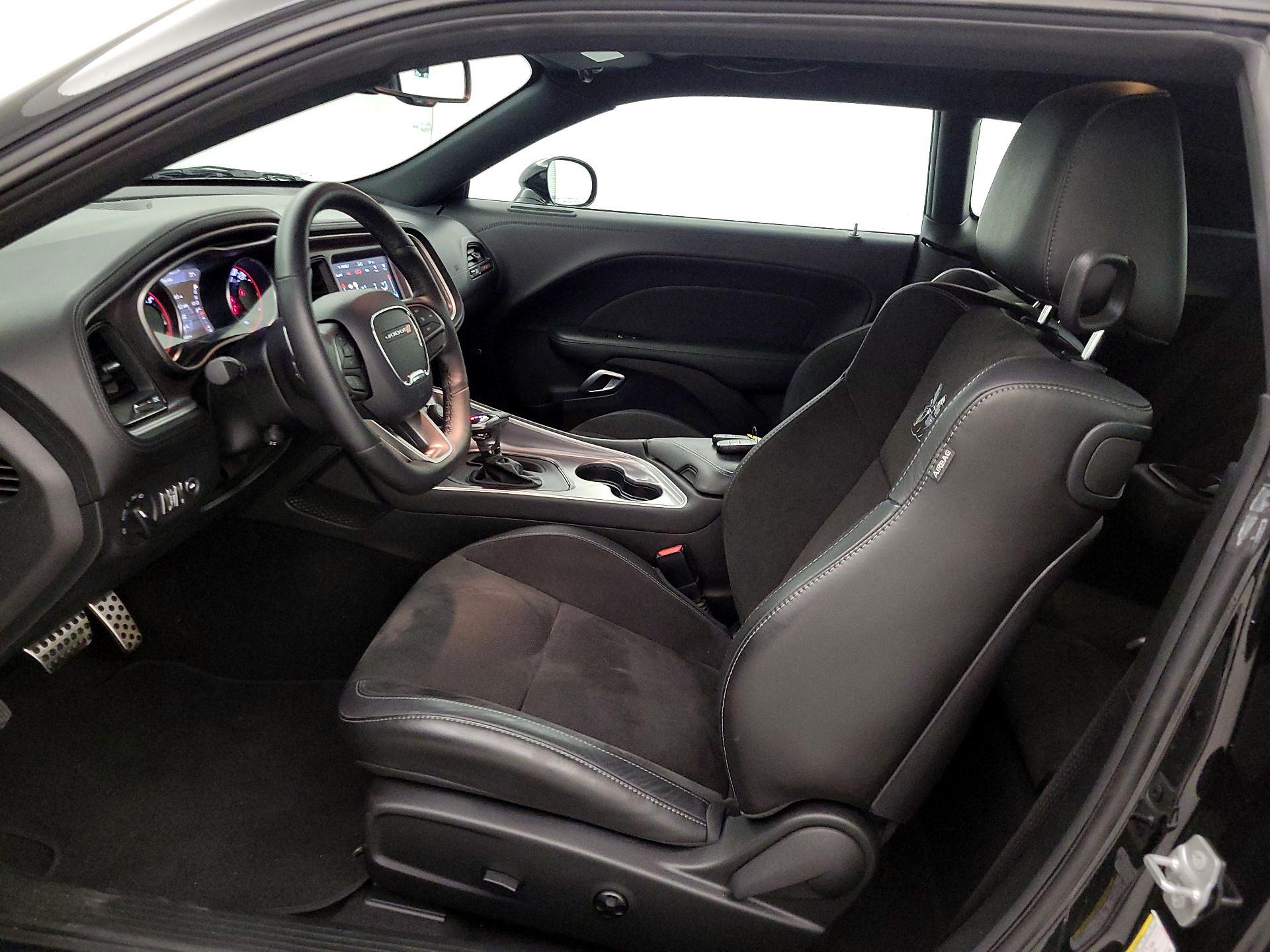 Thumbnail: 2020 Dodge Challenger - 11