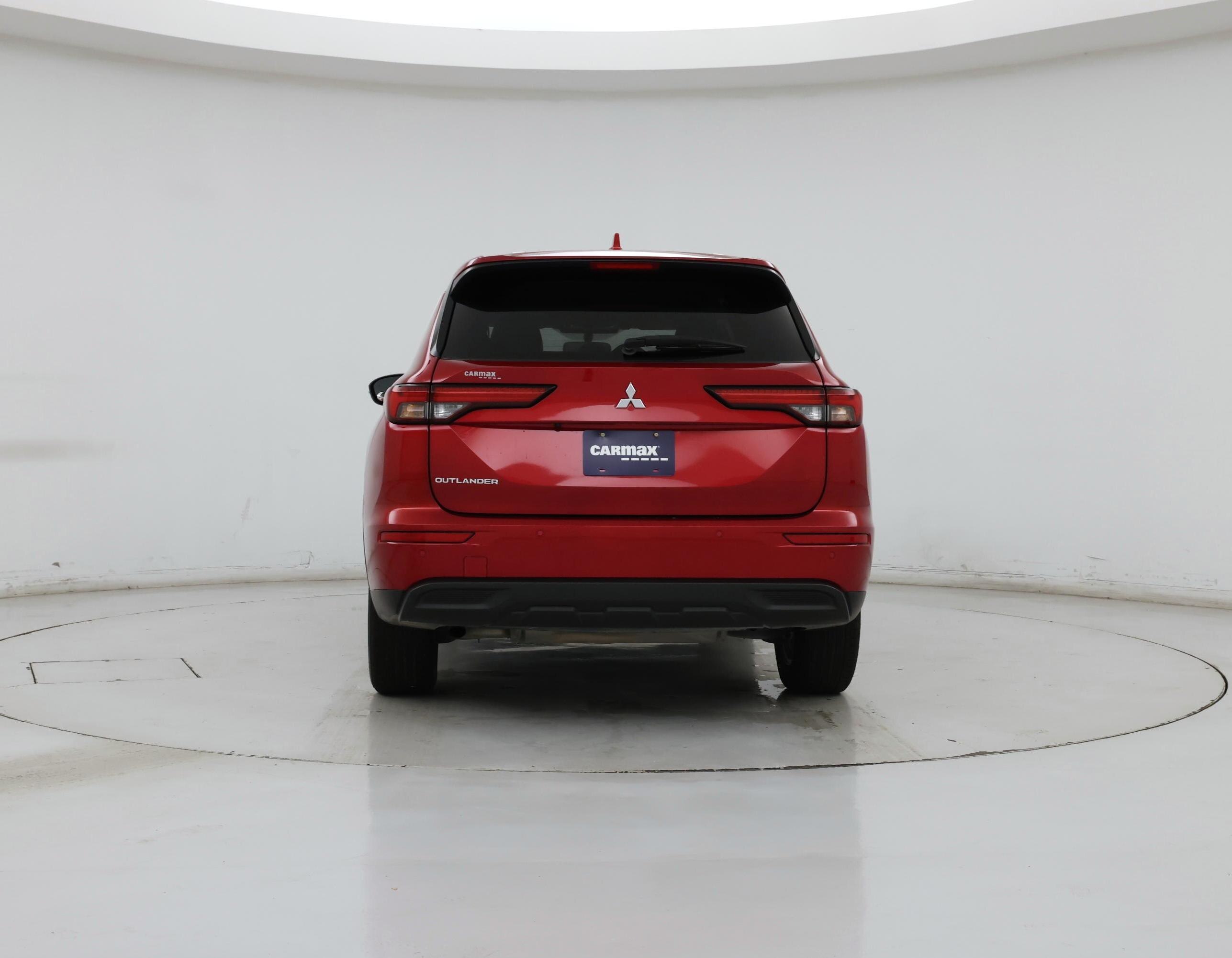 Thumbnail: 2024 Mitsubishi Outlander - 6