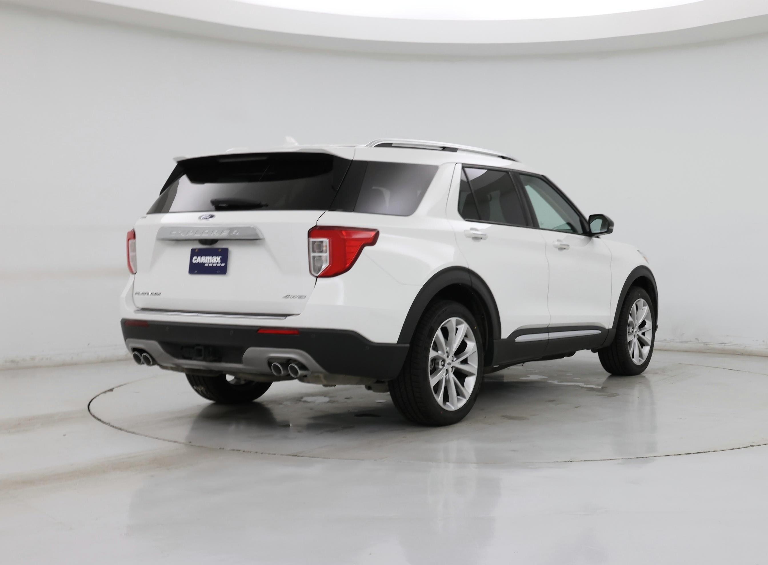 Thumbnail: 2021 Ford Explorer - 8