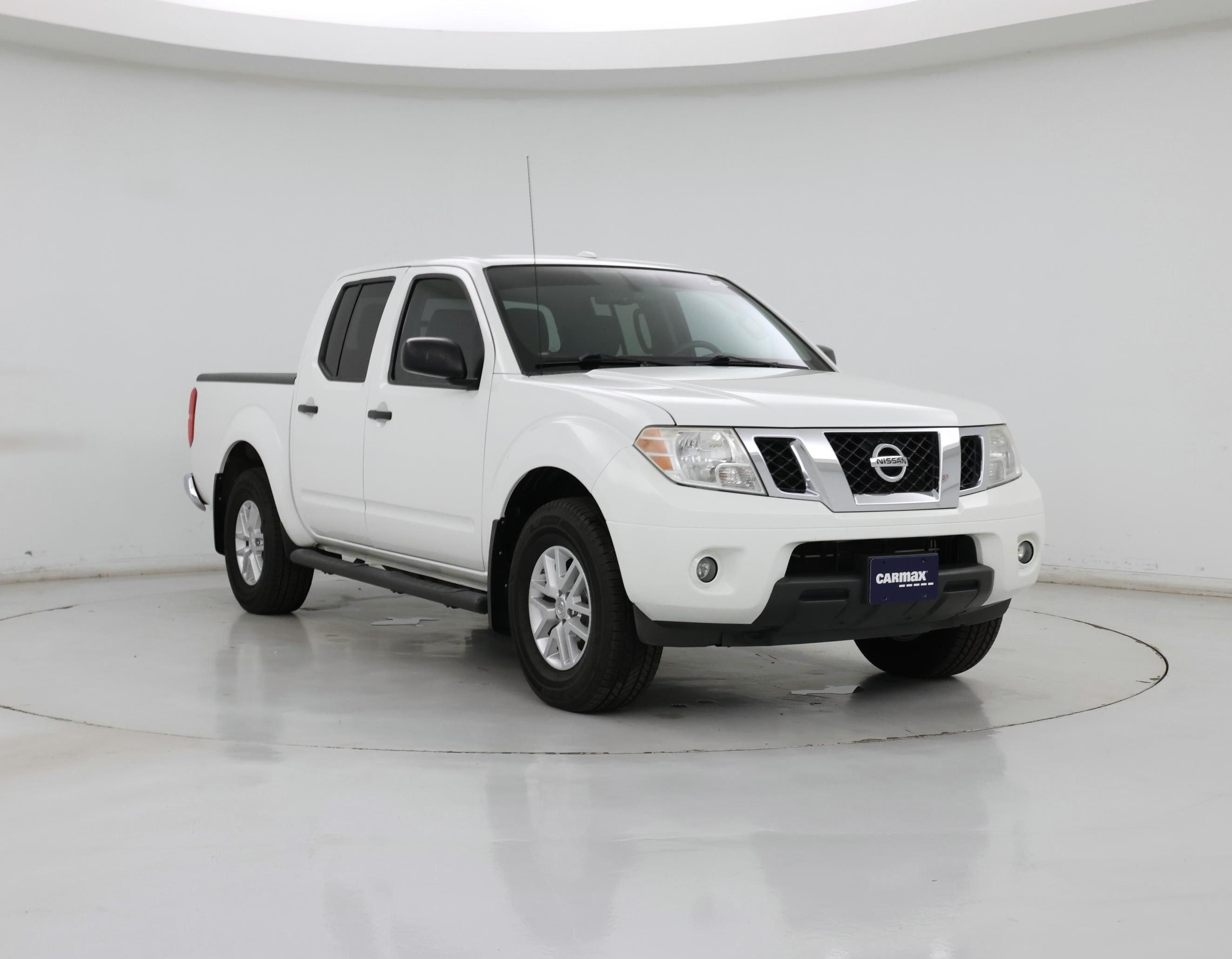 2015 Nissan Frontier SV Crew Cab 4WD