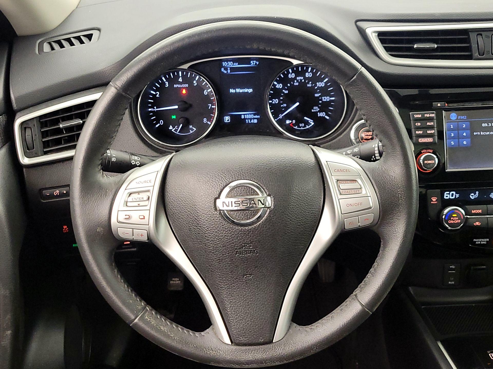 Thumbnail: 2016 Nissan Rogue - 10