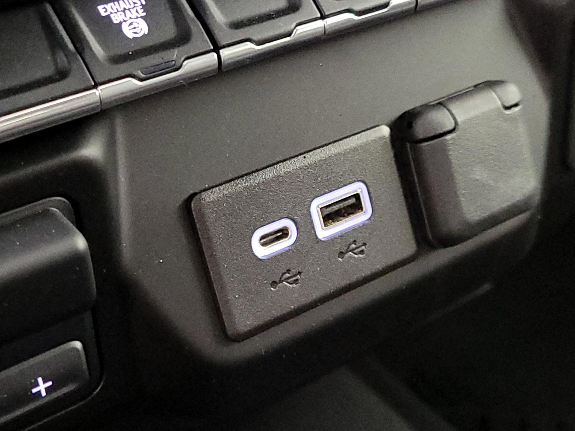 Thumbnail: 2022 Chevrolet Silverado 2500 - 18