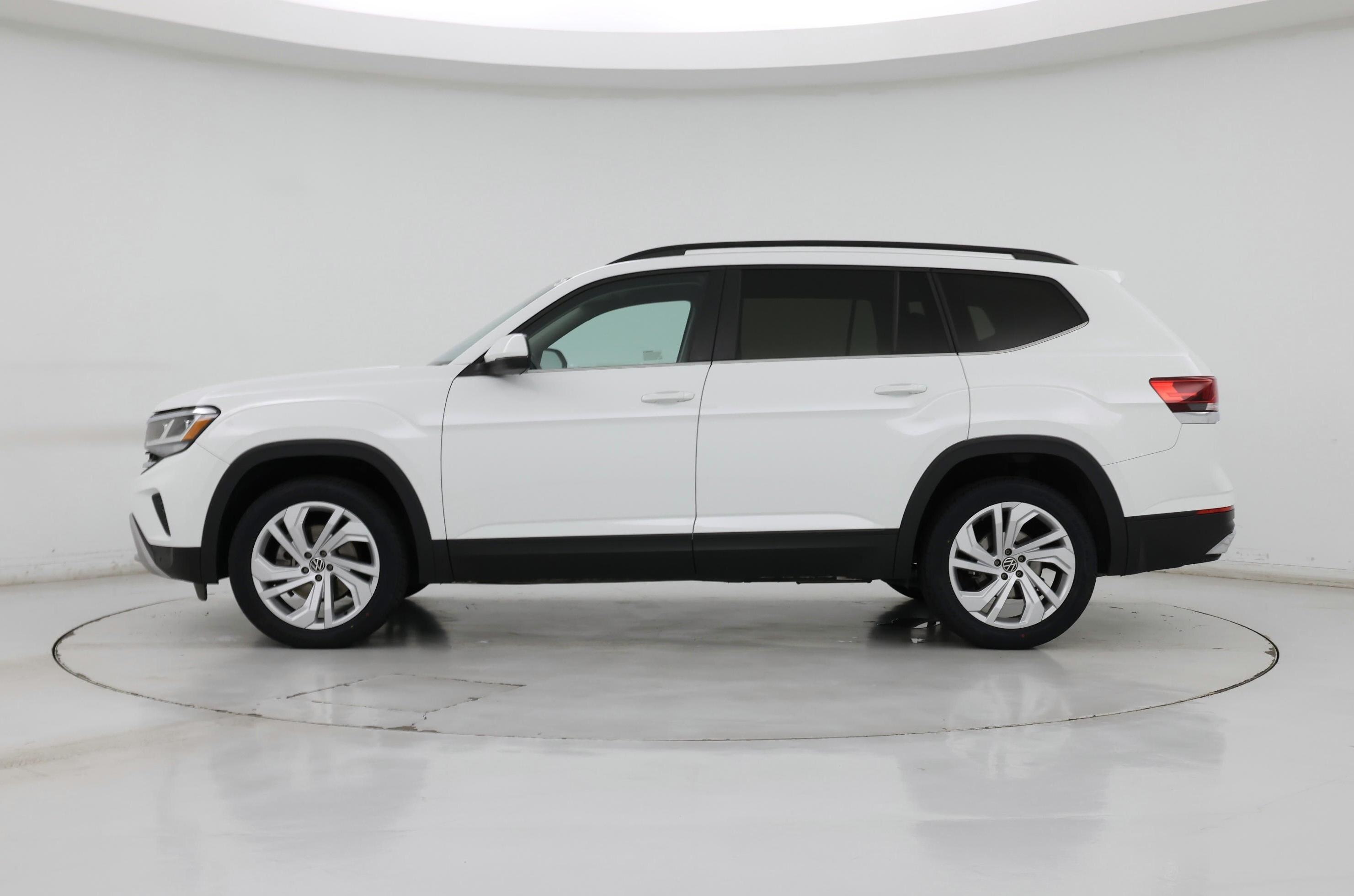 Thumbnail: 2021 Volkswagen Atlas - 3