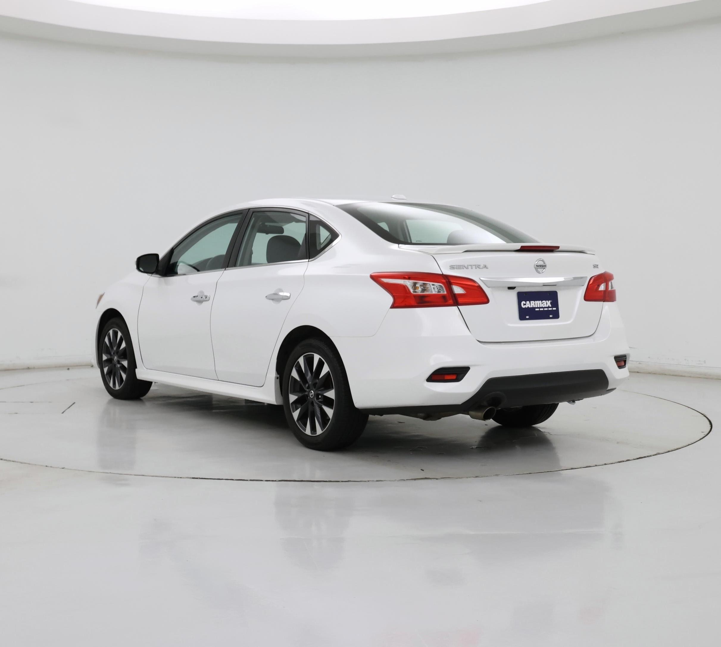 Thumbnail: 2017 Nissan Sentra - 2