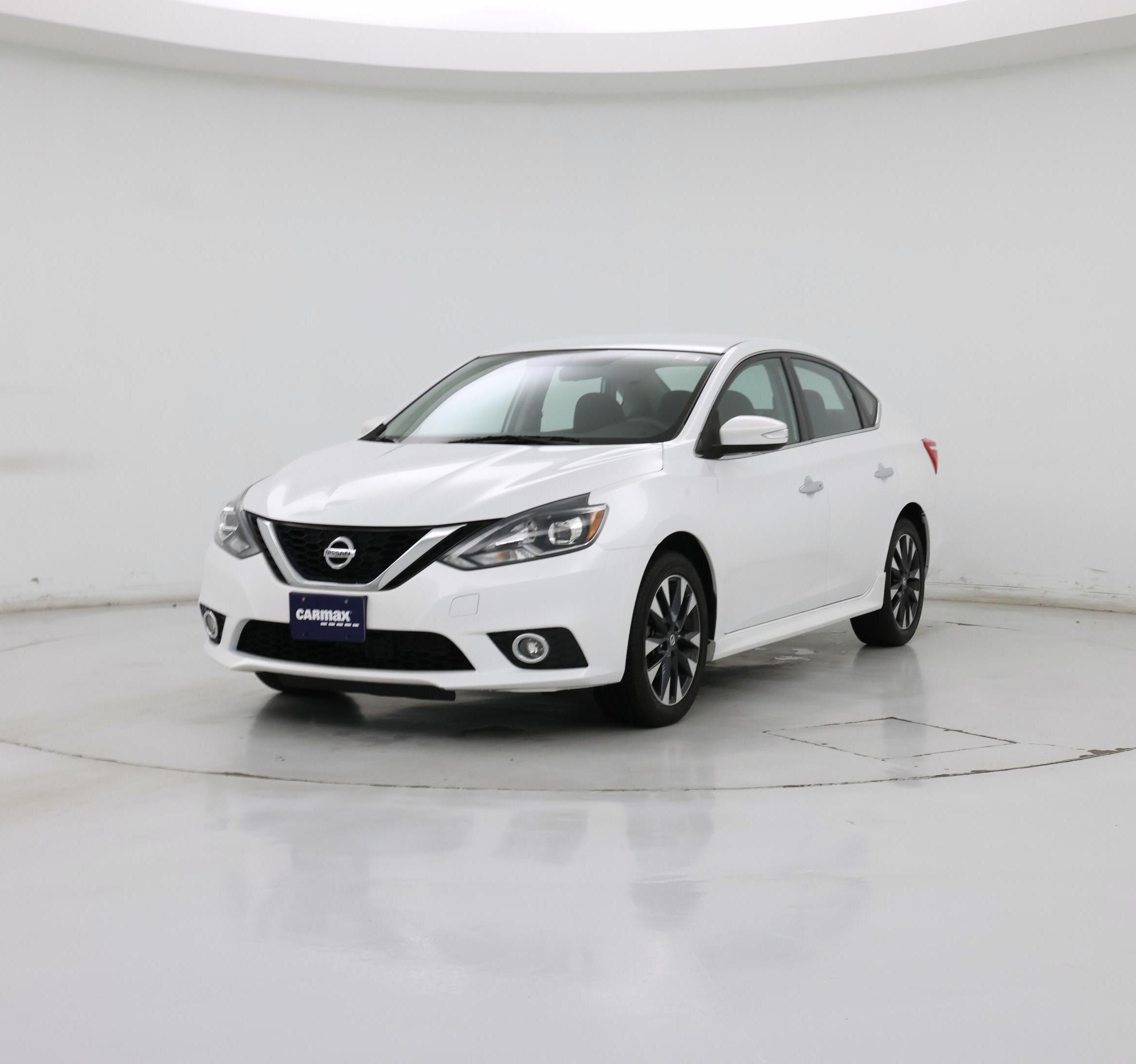 Thumbnail: 2017 Nissan Sentra - 4