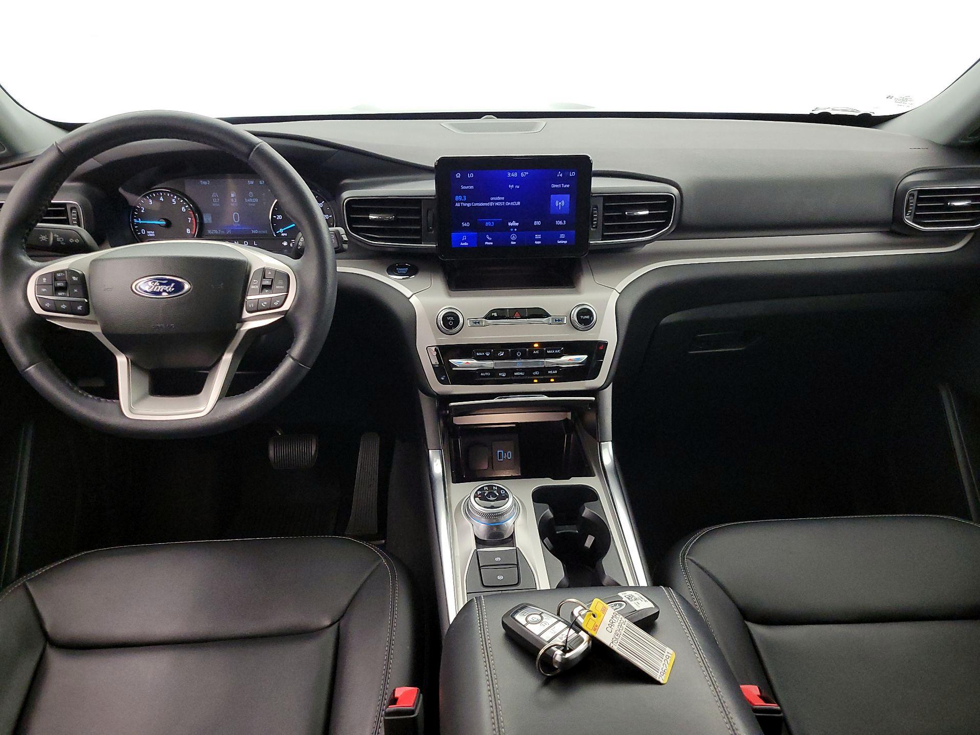 Thumbnail: 2023 Ford Explorer - 9