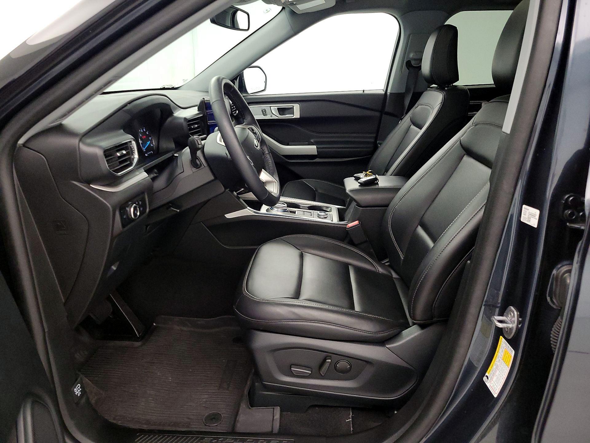 Thumbnail: 2023 Ford Explorer - 11