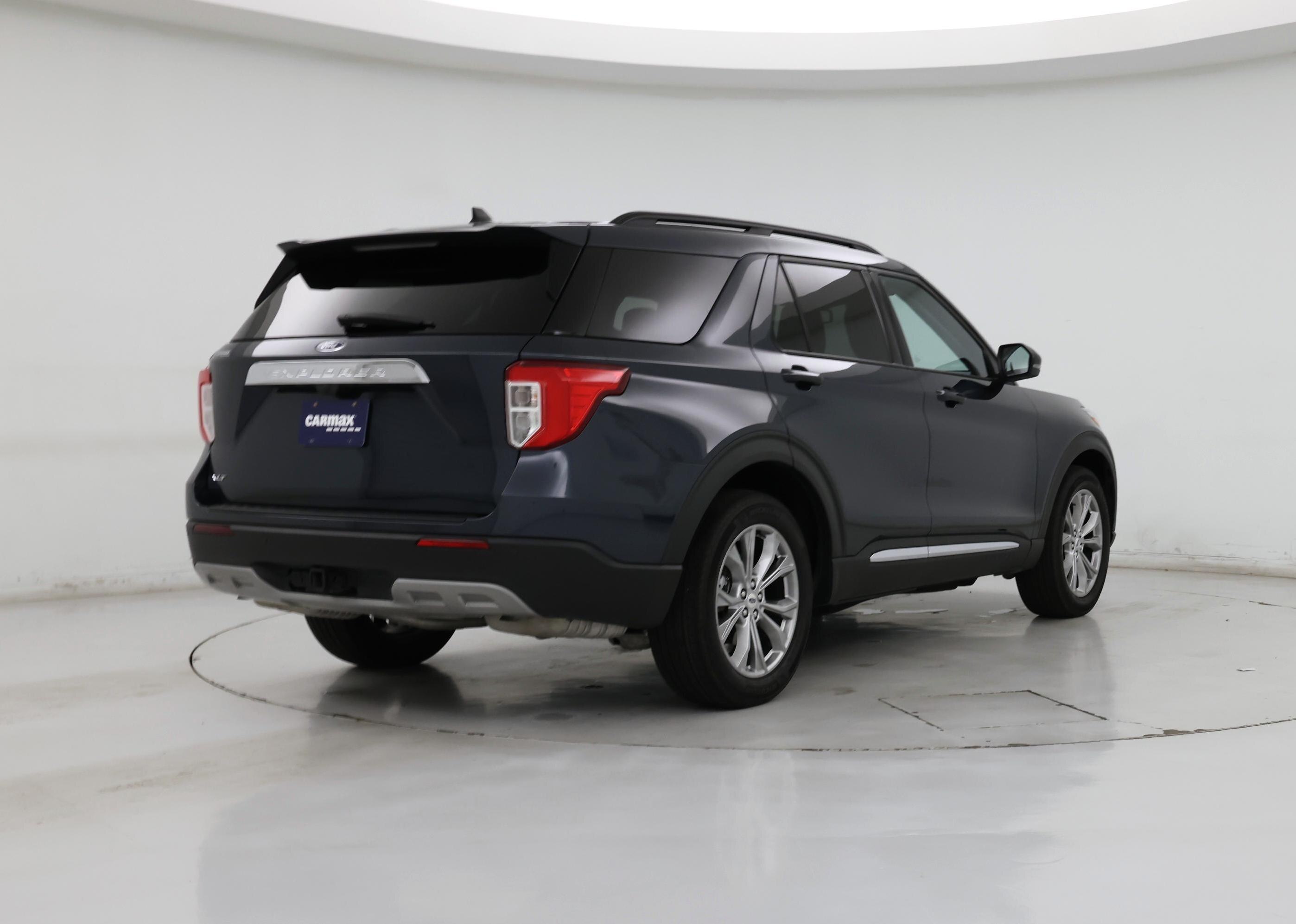 Thumbnail: 2023 Ford Explorer - 8