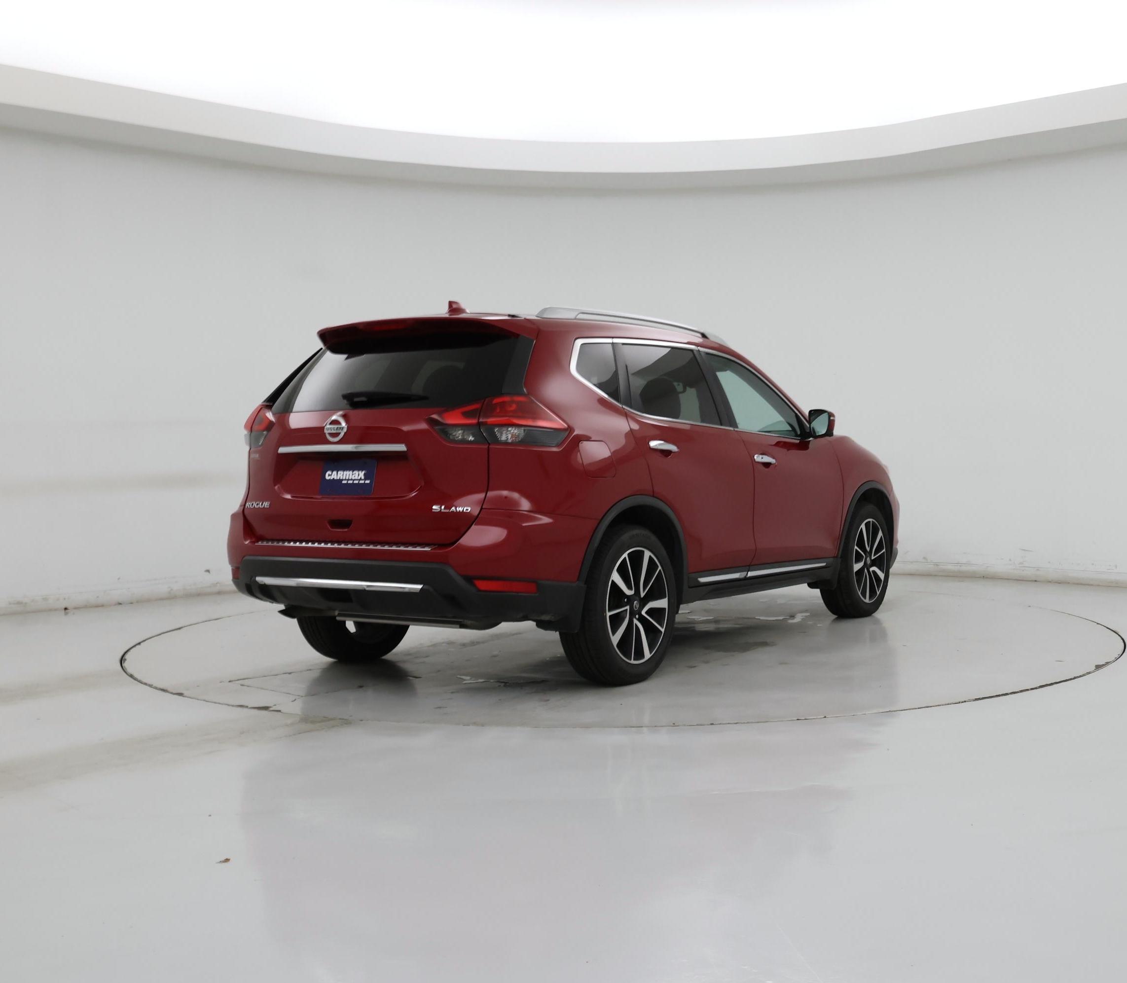 Thumbnail: 2017 Nissan Rogue - 8