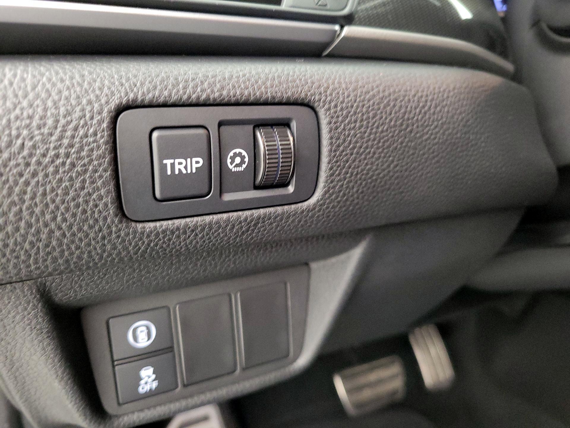 Thumbnail: 2018 Honda Accord - 13