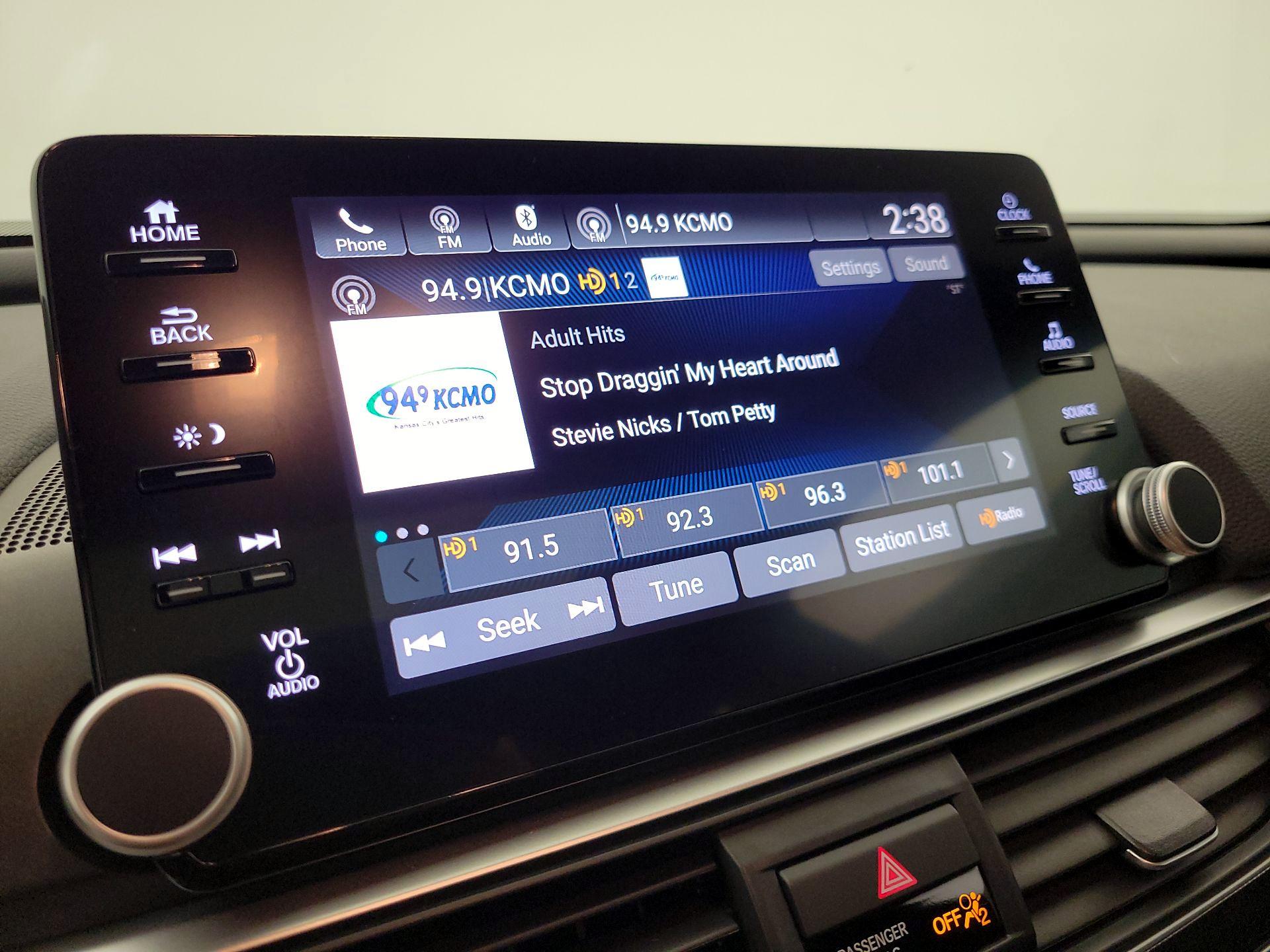 Thumbnail: 2018 Honda Accord - 15