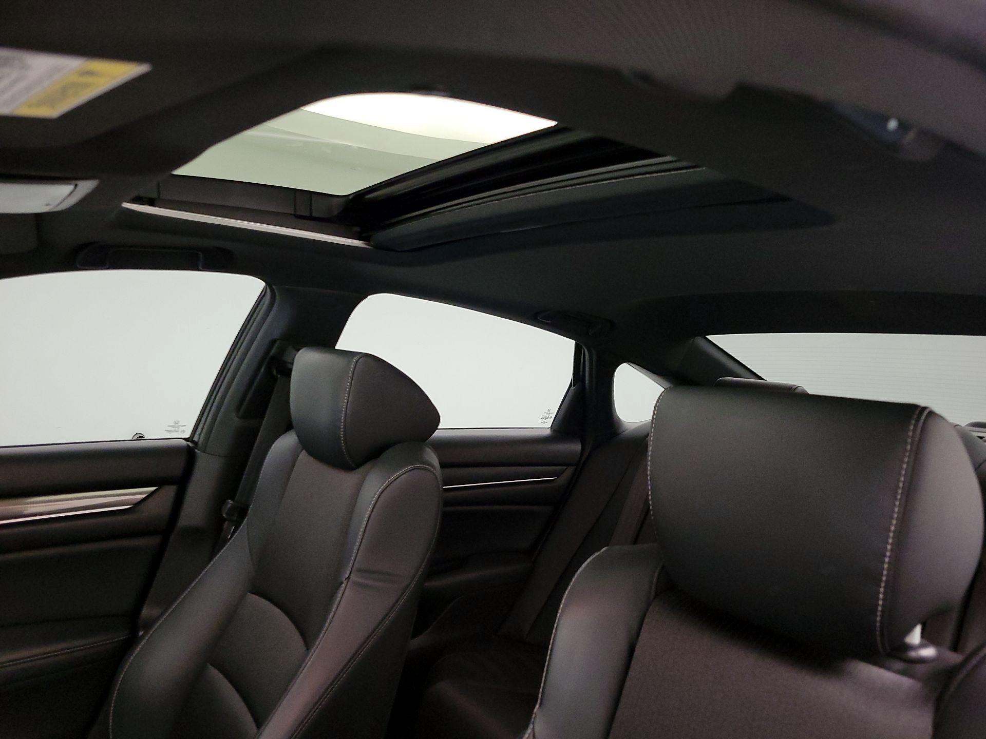 Thumbnail: 2018 Honda Accord - 19