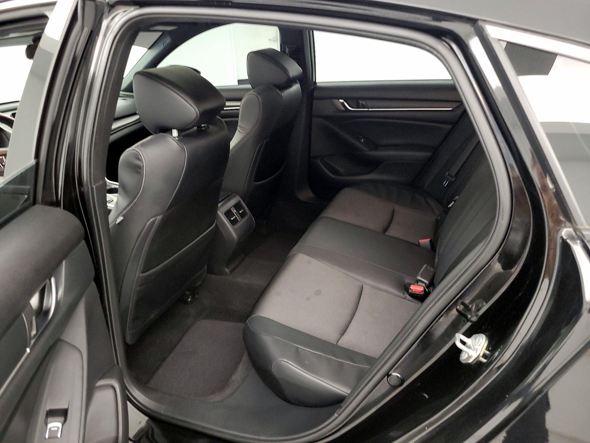 Thumbnail: 2018 Honda Accord - 20