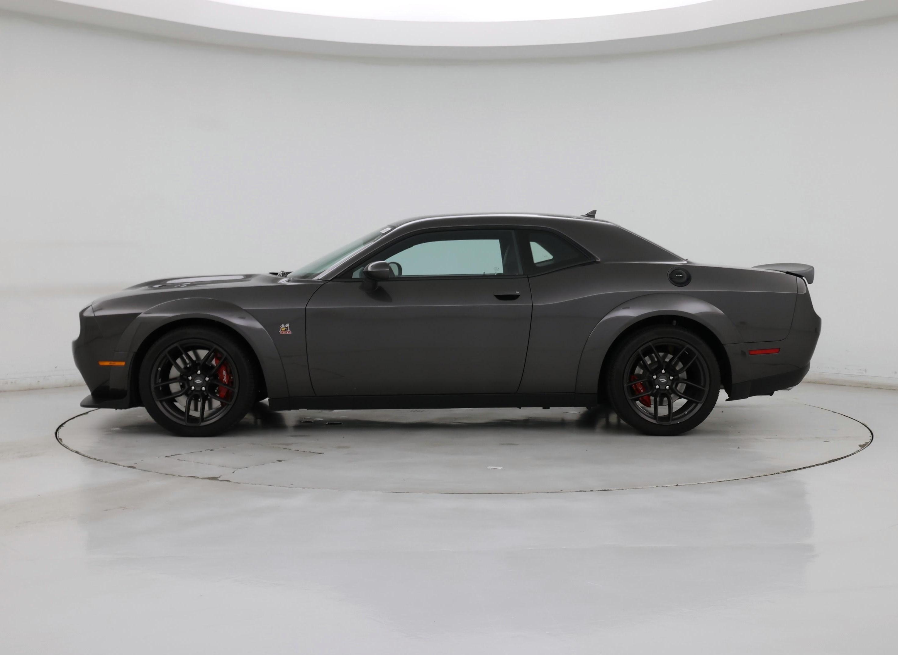 Thumbnail: 2022 Dodge Challenger - 3