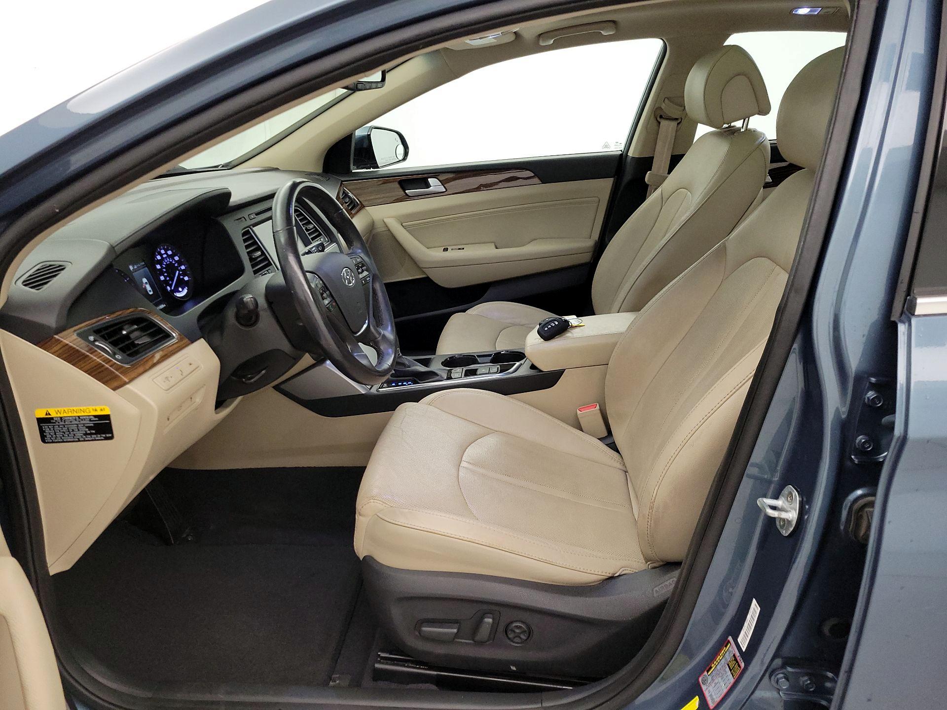 Thumbnail: 2016 Hyundai Sonata - 11