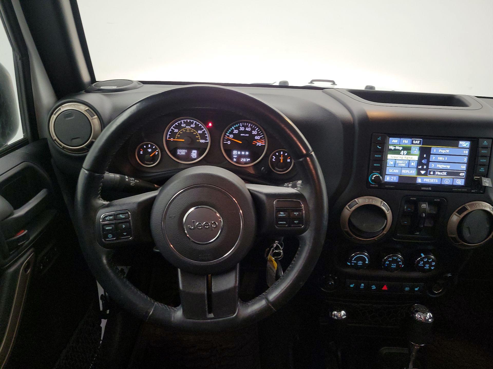 Thumbnail: 2016 Jeep Wrangler - 10