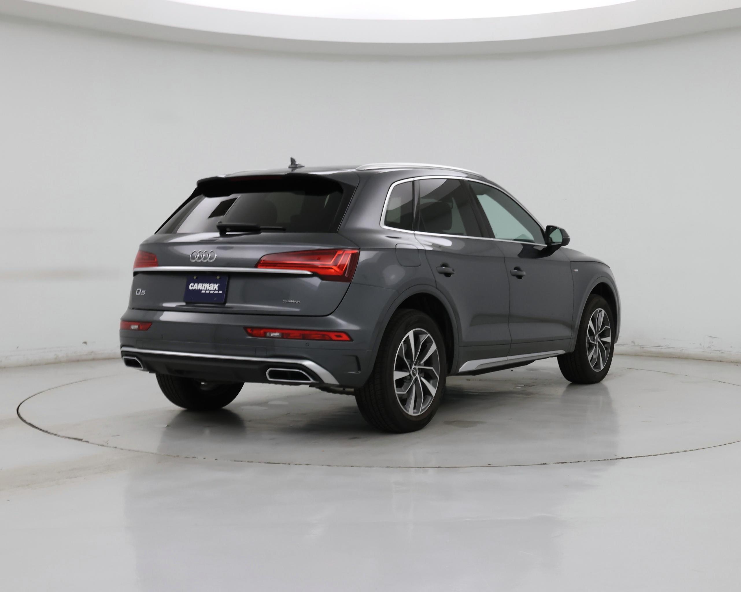 Thumbnail: 2022 Audi Q5 - 8
