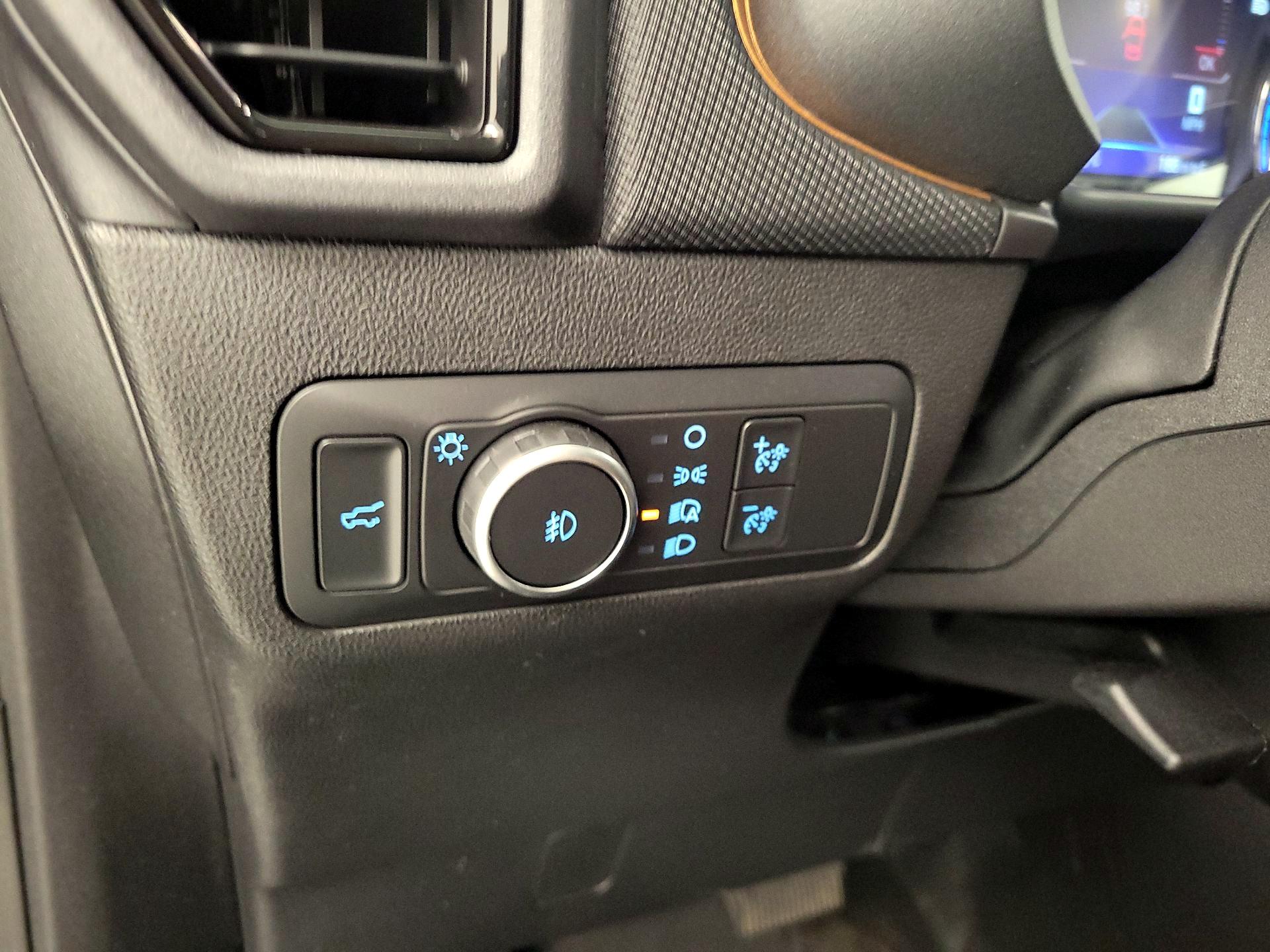 Thumbnail: 2022 Ford Bronco Sport - 13