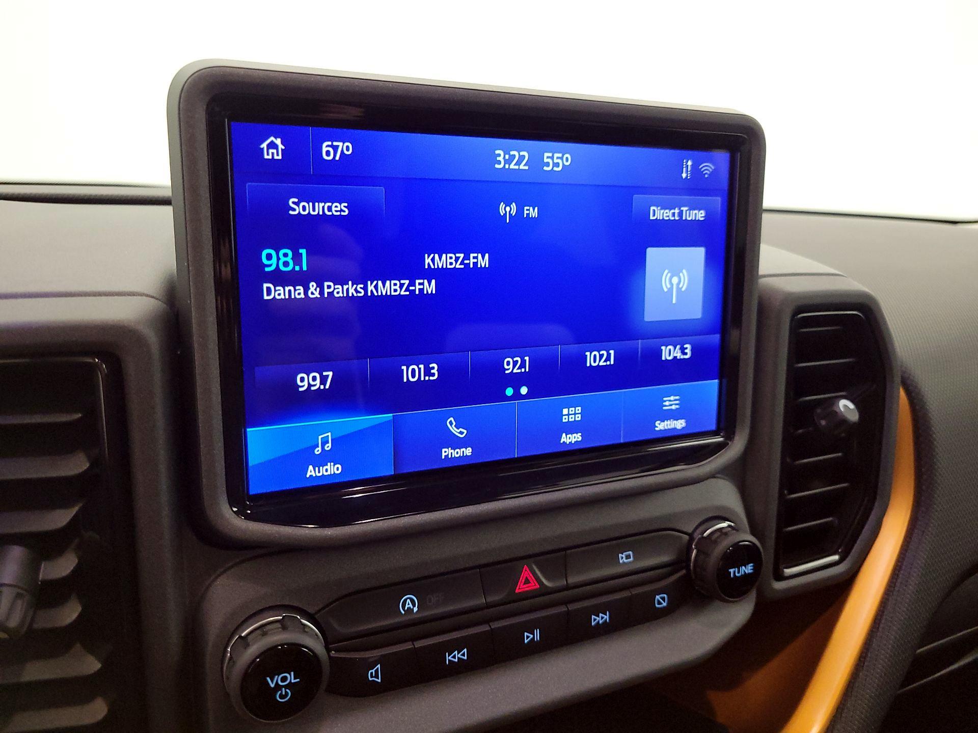 Thumbnail: 2022 Ford Bronco Sport - 15