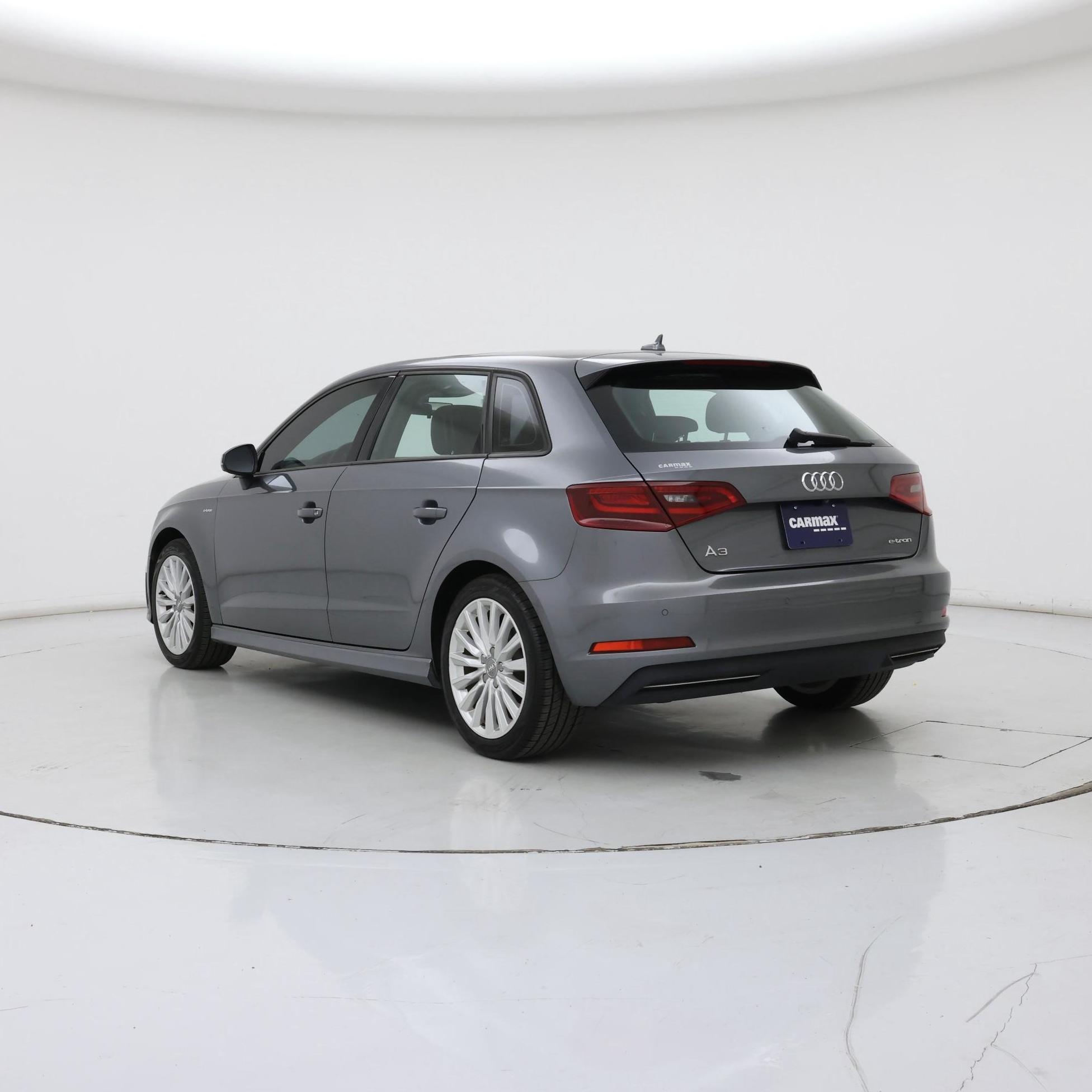 Thumbnail: 2016 Audi A3 - 2